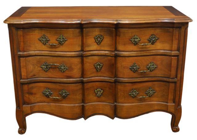 FRENCH LOUIS XV STYLE WALNUT COMMODE 35be73