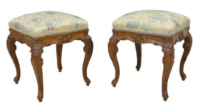 2 ITALIAN LOUIS XV STYLE UPHOLSTERED 35bf5f