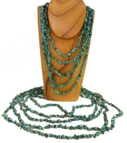  2 NATIVE AMERICAN TURQUOISE BEADED 35bfc9