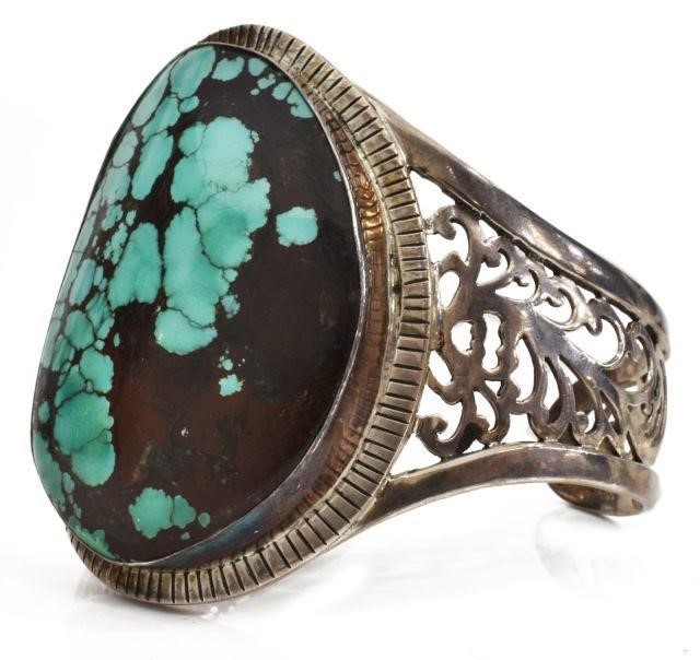 SOUTHWEST STYLE STERLING & TURQUOISE
