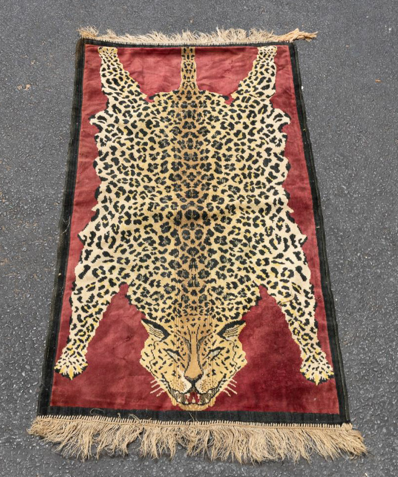 WOVEN LEOPARD MOTIF THROW RUG Woven