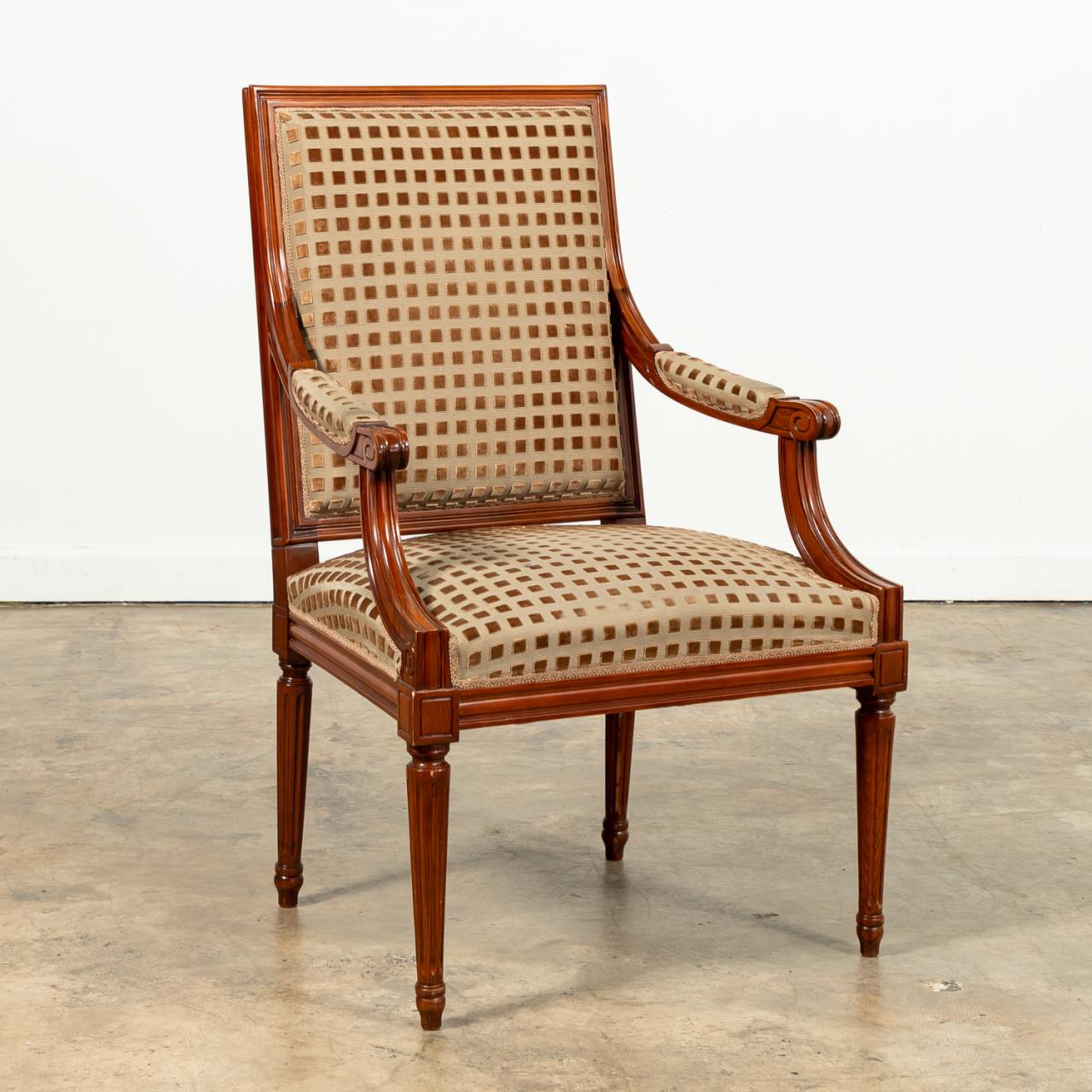 LOUIS XVI STYLE MAHOGANY ARMCHAIR 35c548