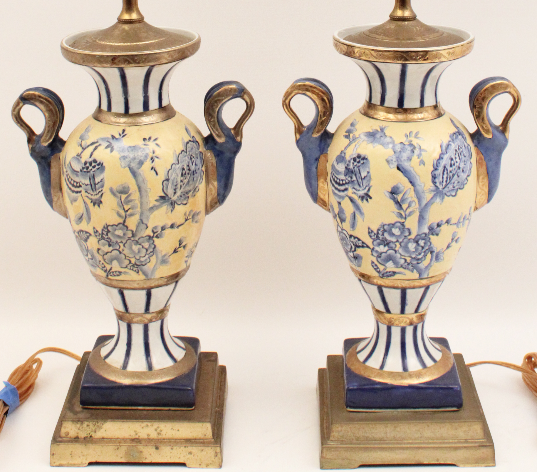 PR OF PORCELAIN FAIENCE URNS PAIR 35ecca