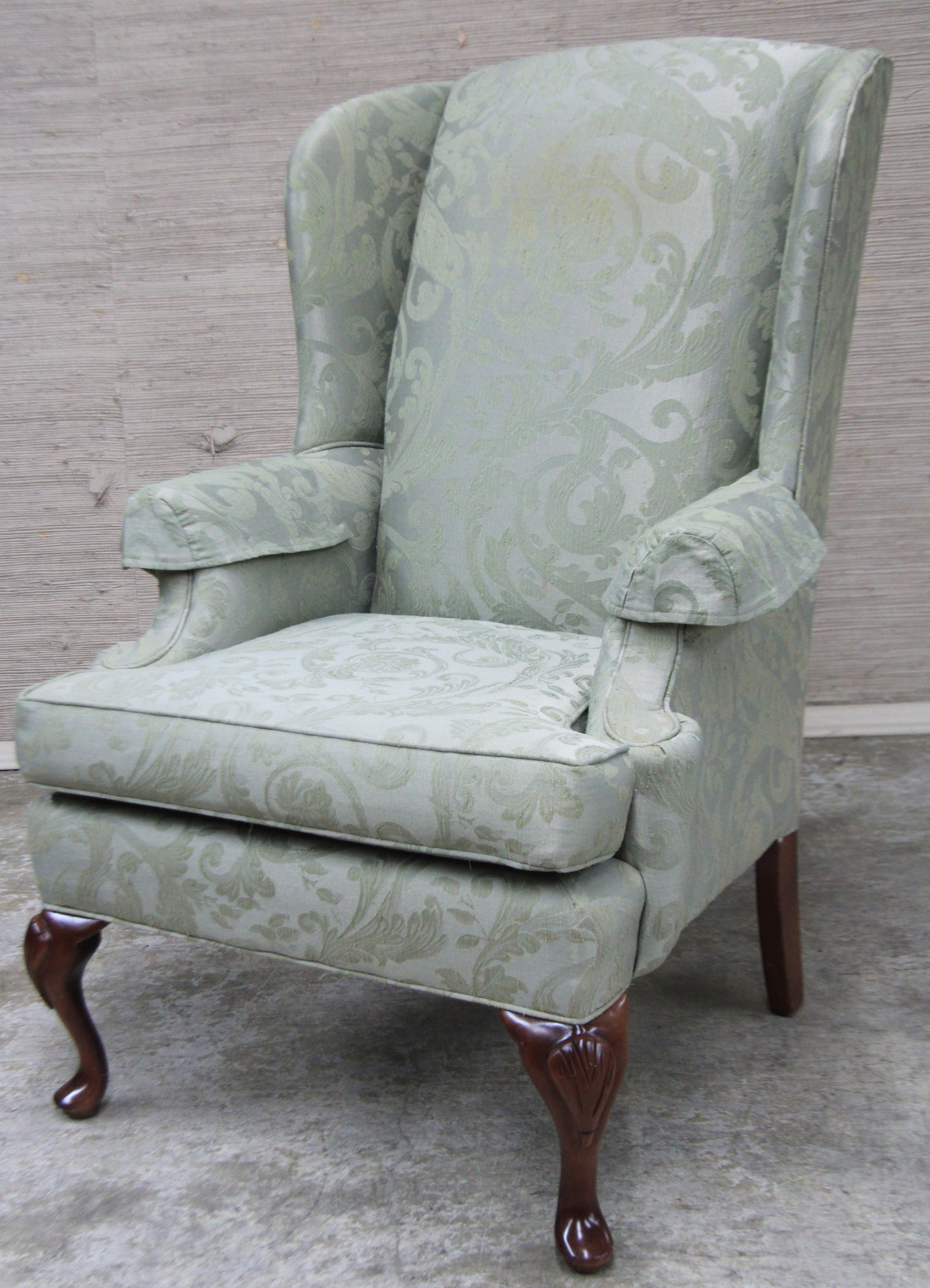 QUEEN ANNE STYLE WINGBACK ARMCHAIR 35ecef