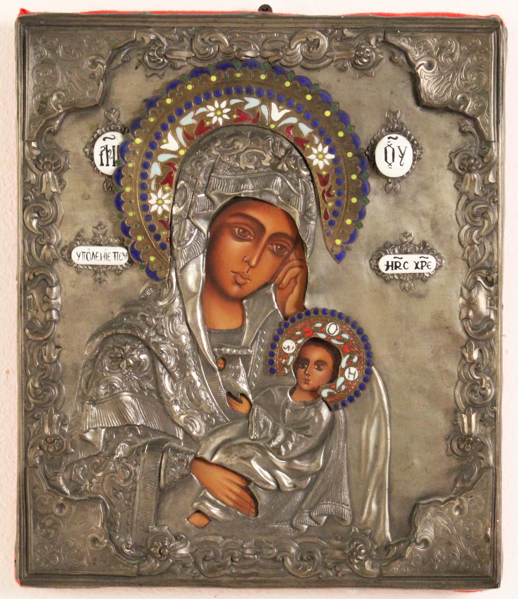 RUSSIAN ICON OF MADONNA AND CHILD
