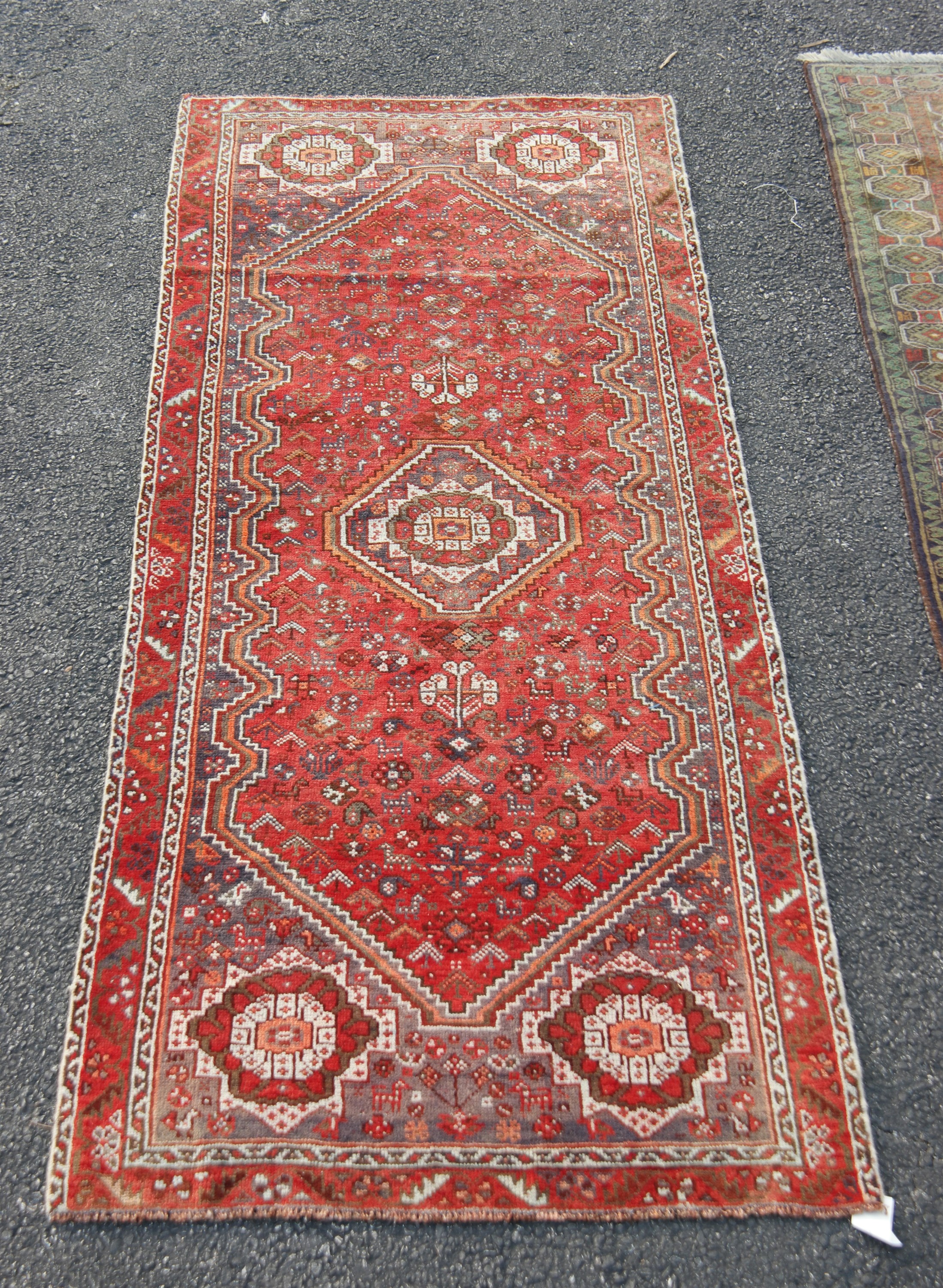 ORIENTAL RUG 3'6" X 9'1" SHIRAZ