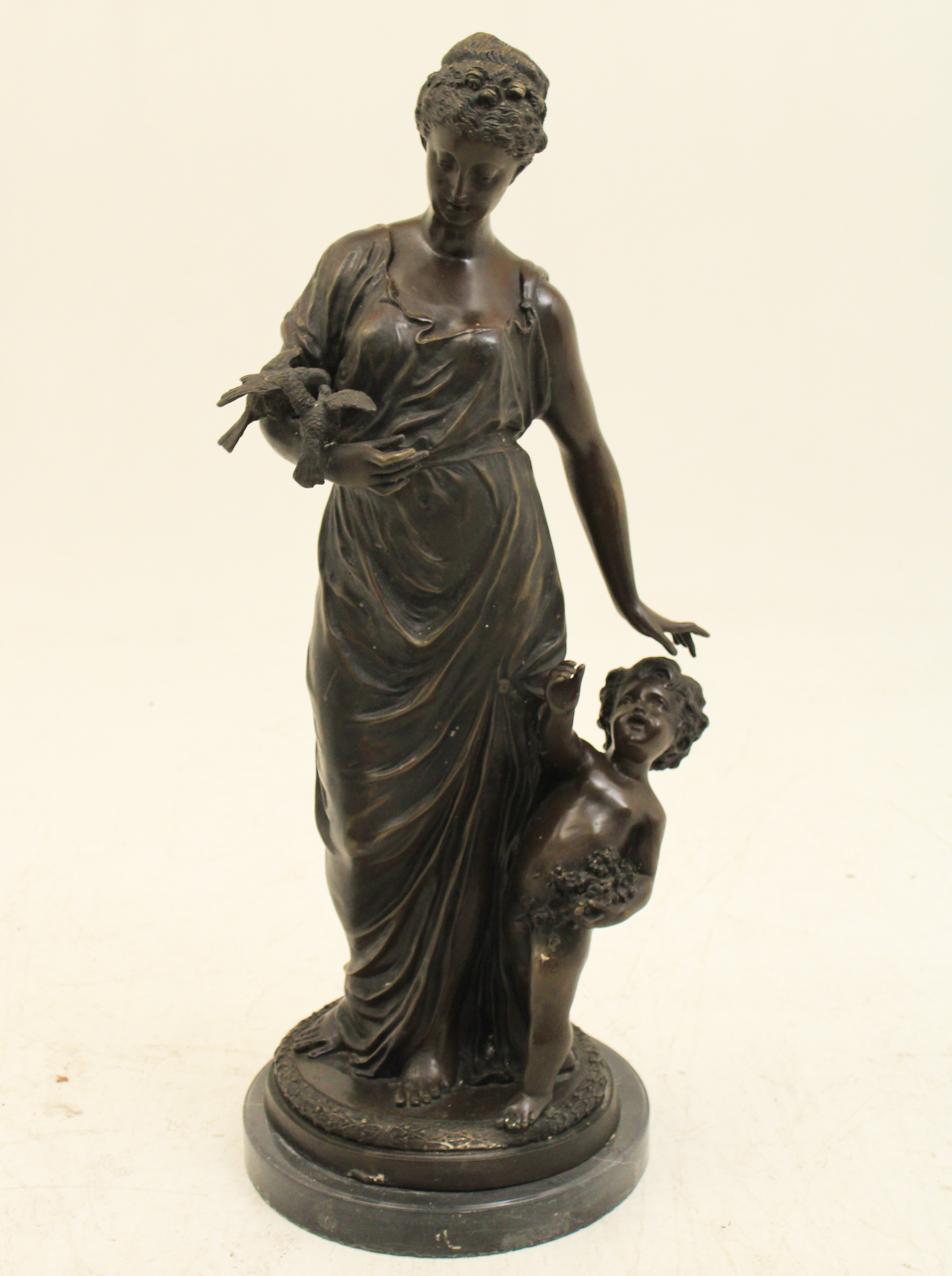 FRENCH BRONZE FIGURE OF WOMAN WITH 35edcd