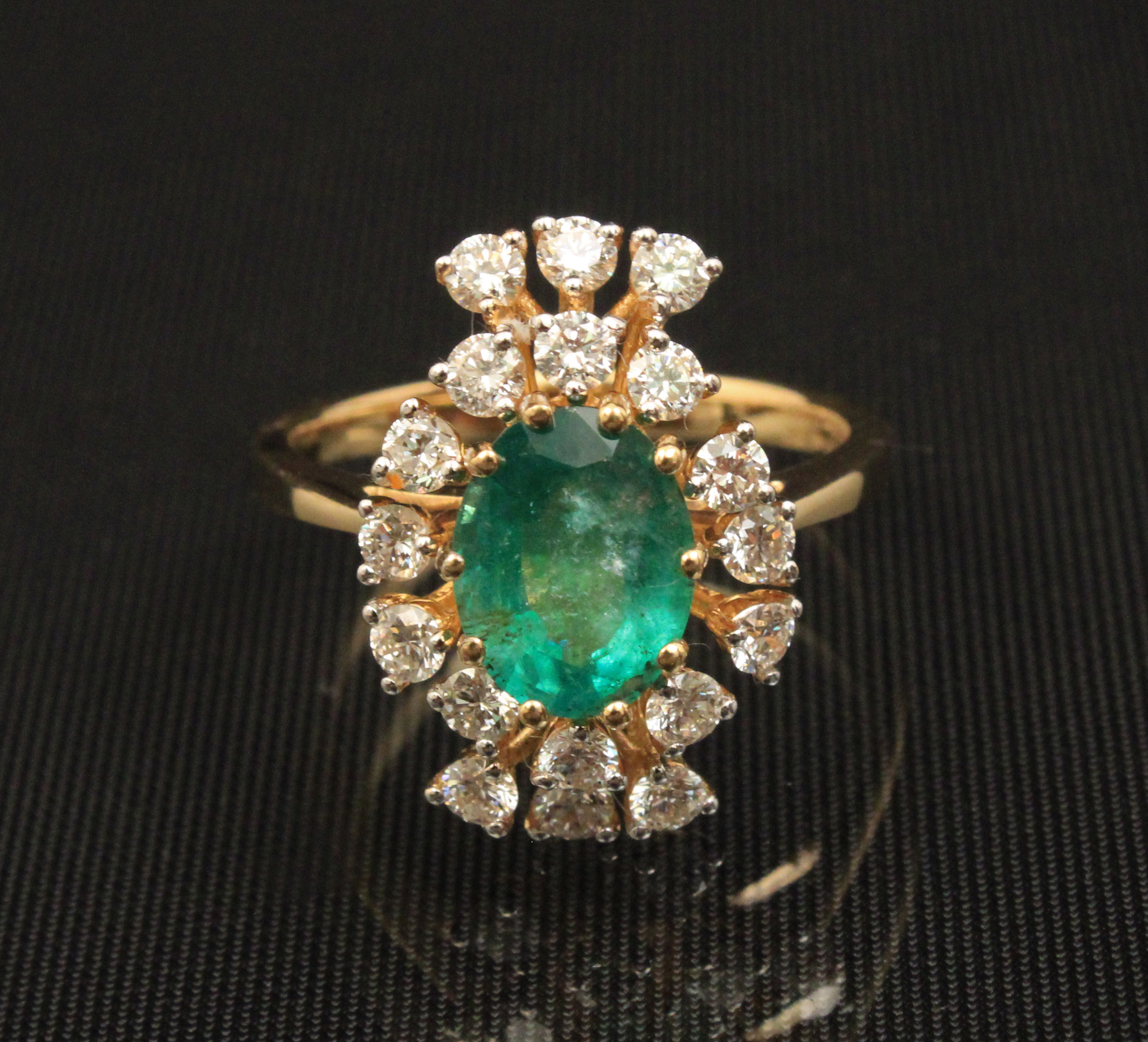 18K YELLOW GOLD EMERALD AND DIAMOND 35ee47