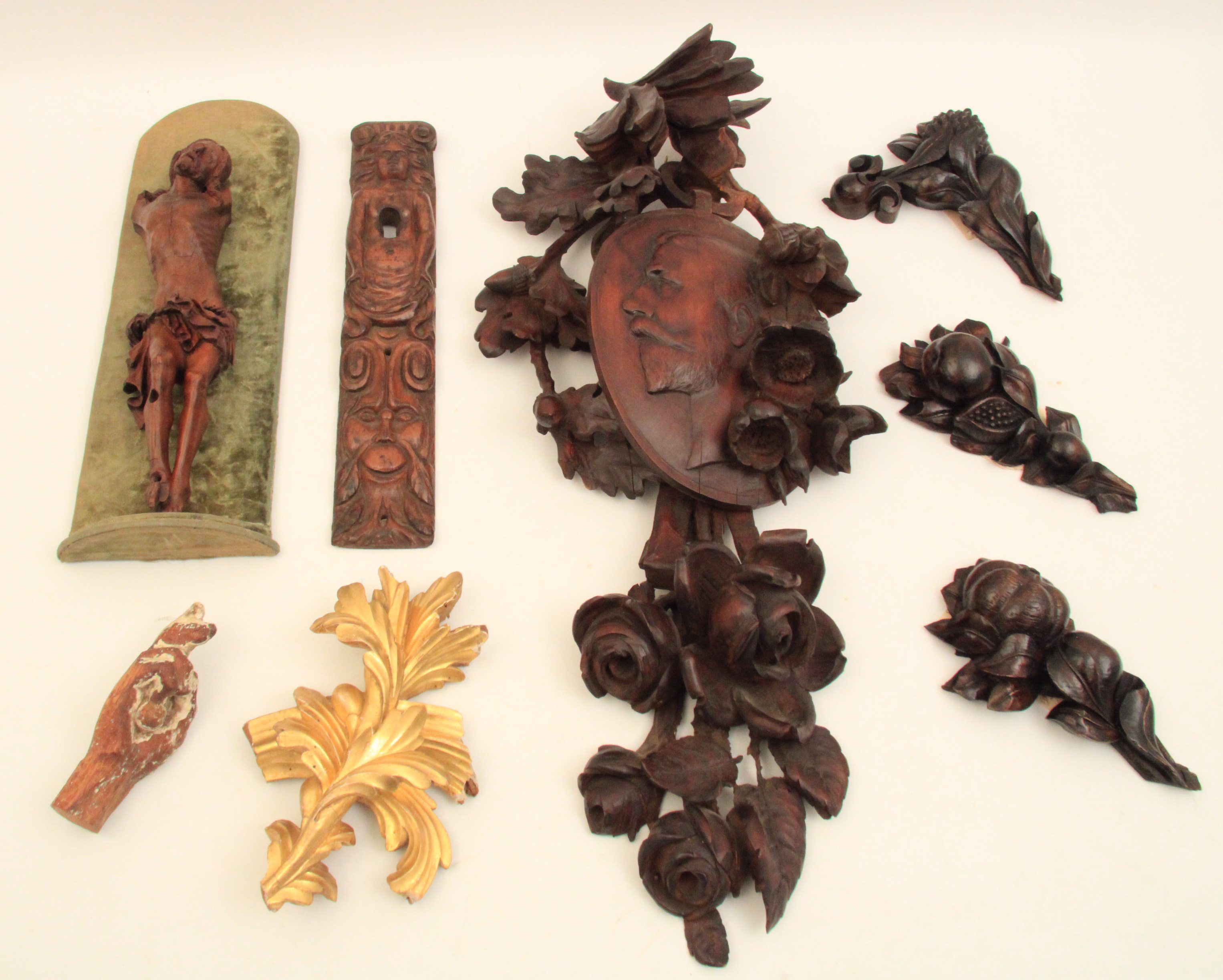 8 PC MISC LOT OF CARVED WOOD 35ee53