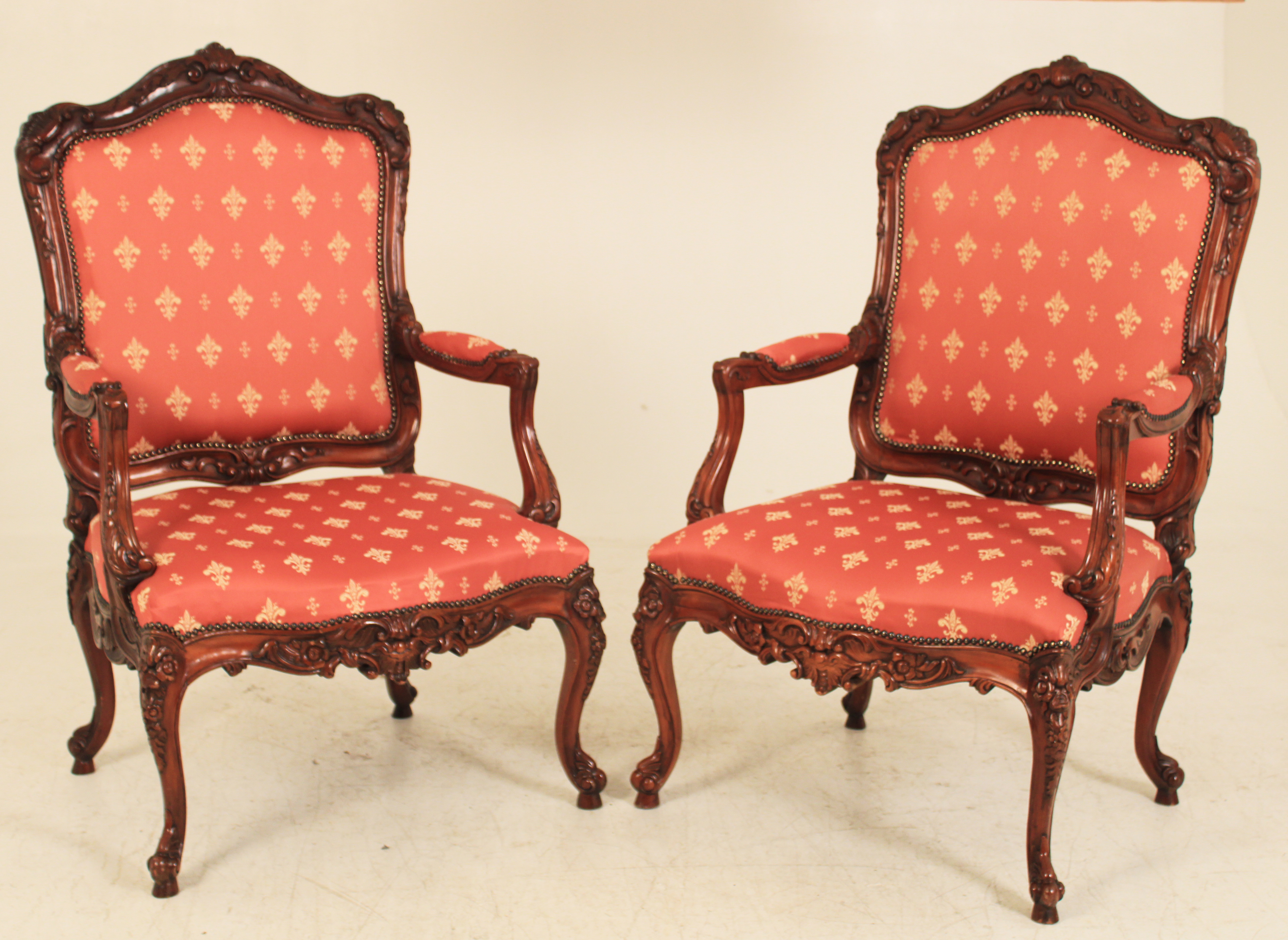 PR OF FRENCH LOUIS XV STYLE CARVED 35ee66