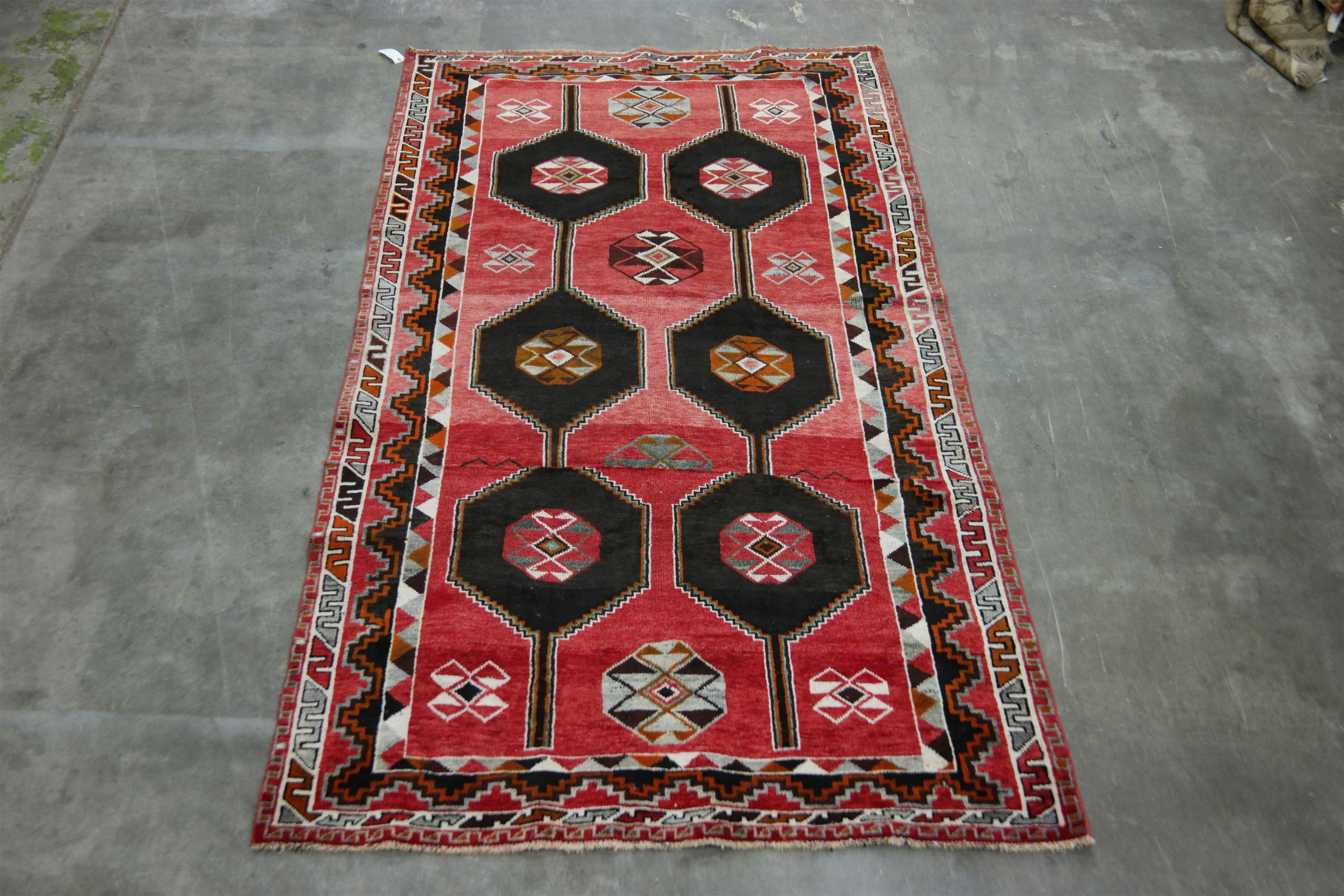 ORIENTAL RUG 5'3" X 9'9" KURDISH