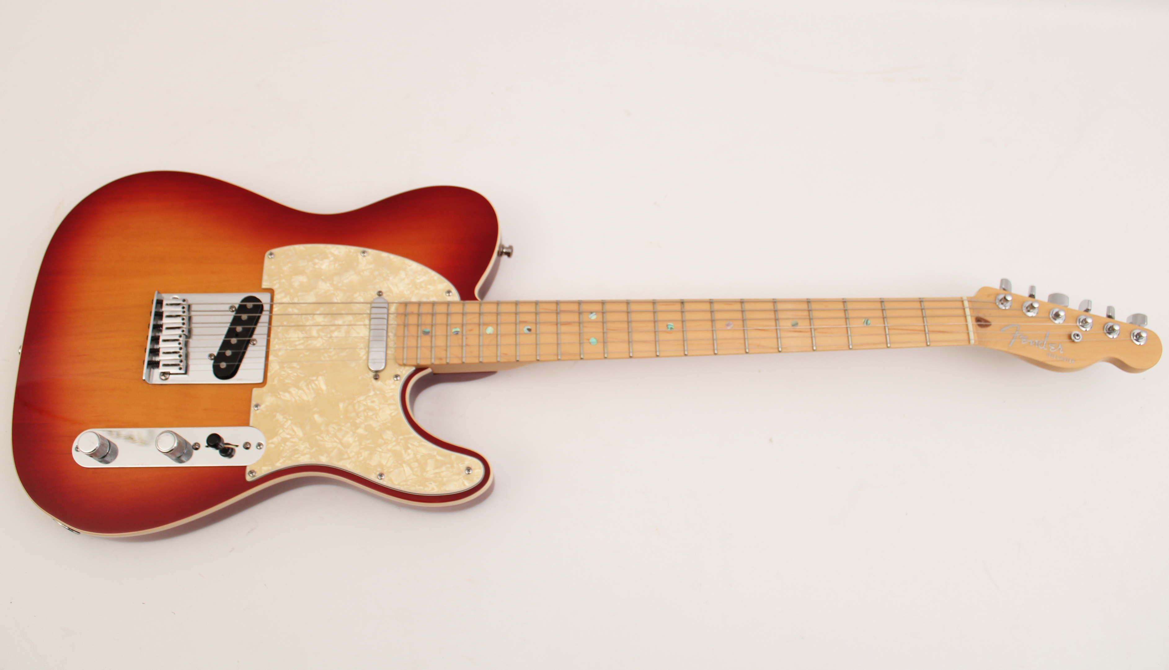 FENDER TELECASTER AMERICAN DELUXE GUITAR