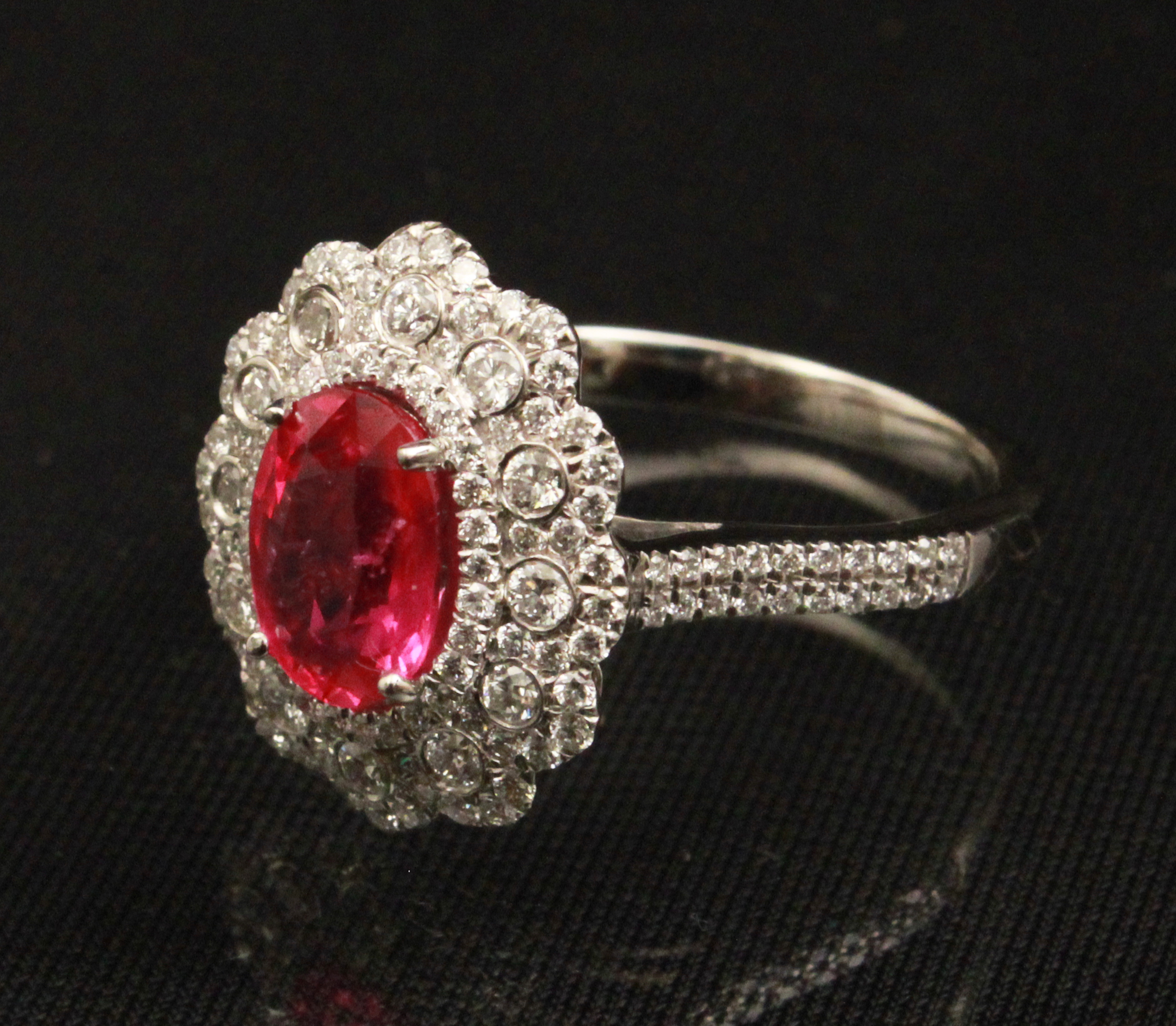 PLATINUM RUBY AND DIAMOND LADY S 35ef3d