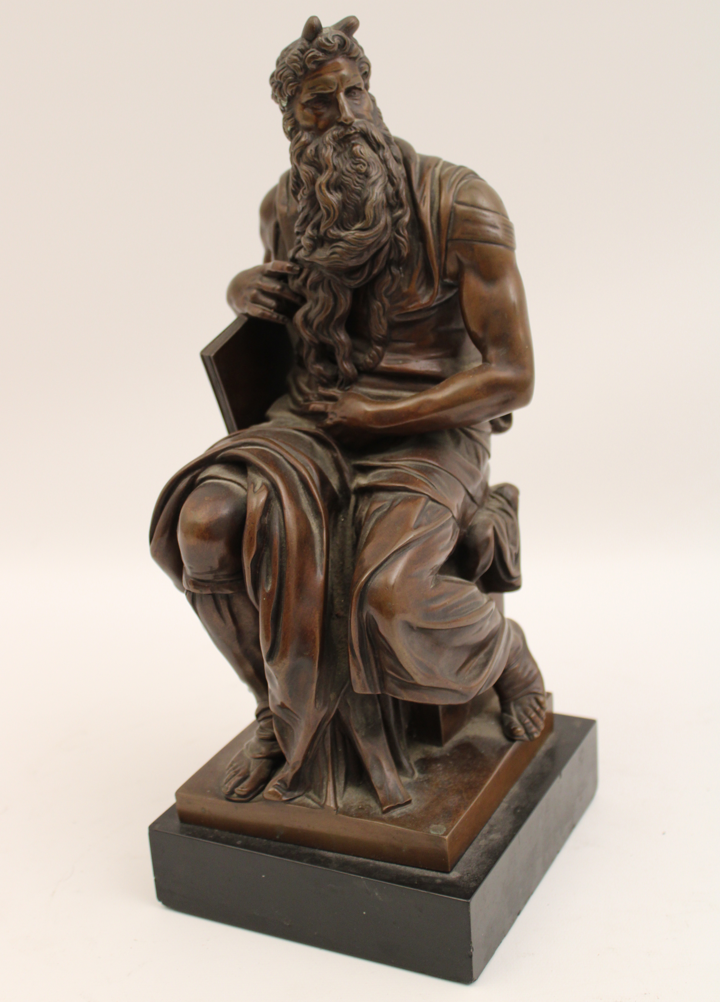 FRENCH BRONZE STATUE OF A SEATED