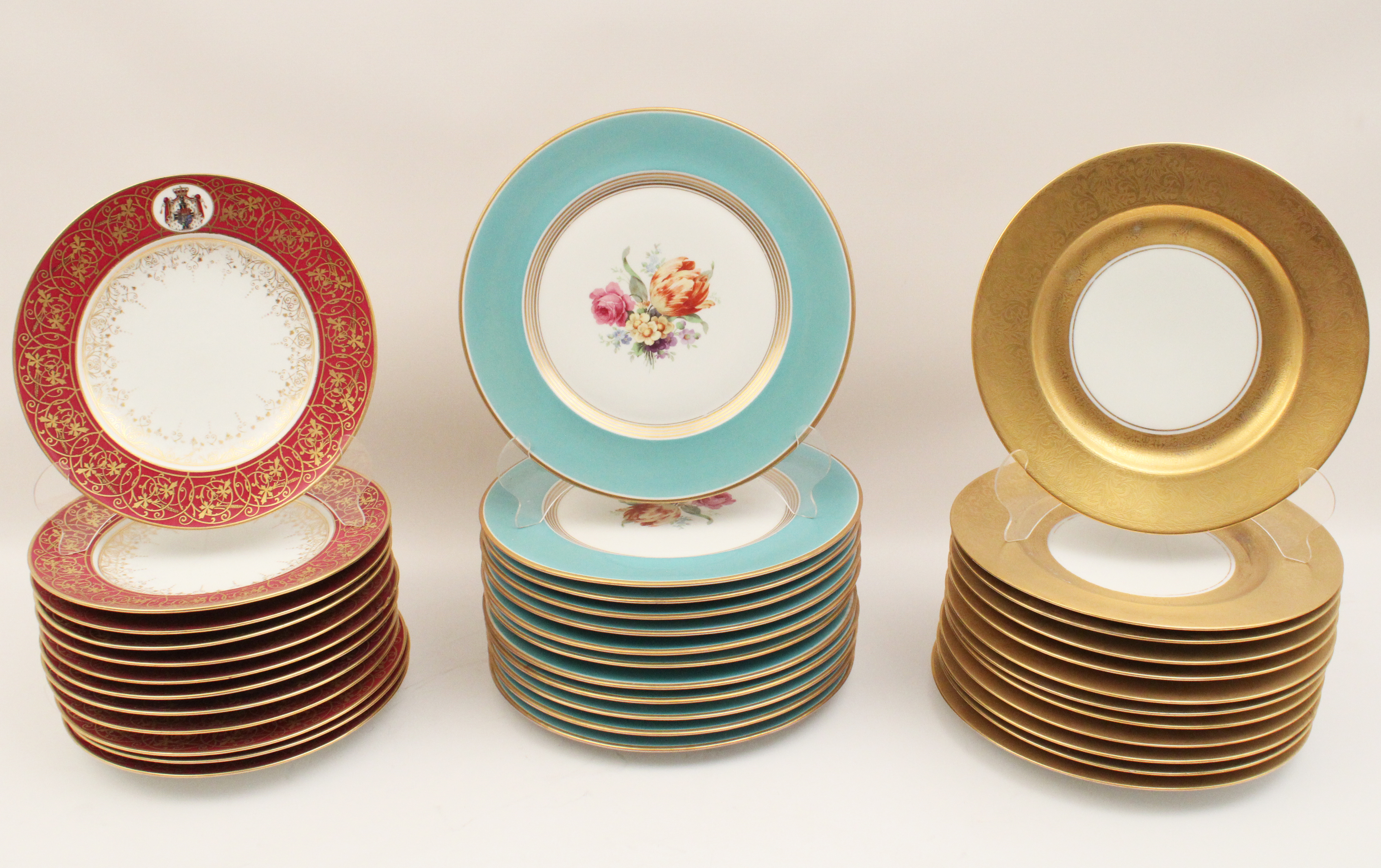 3 SETS OF 12 DECORATIVE DINNER PLATES;