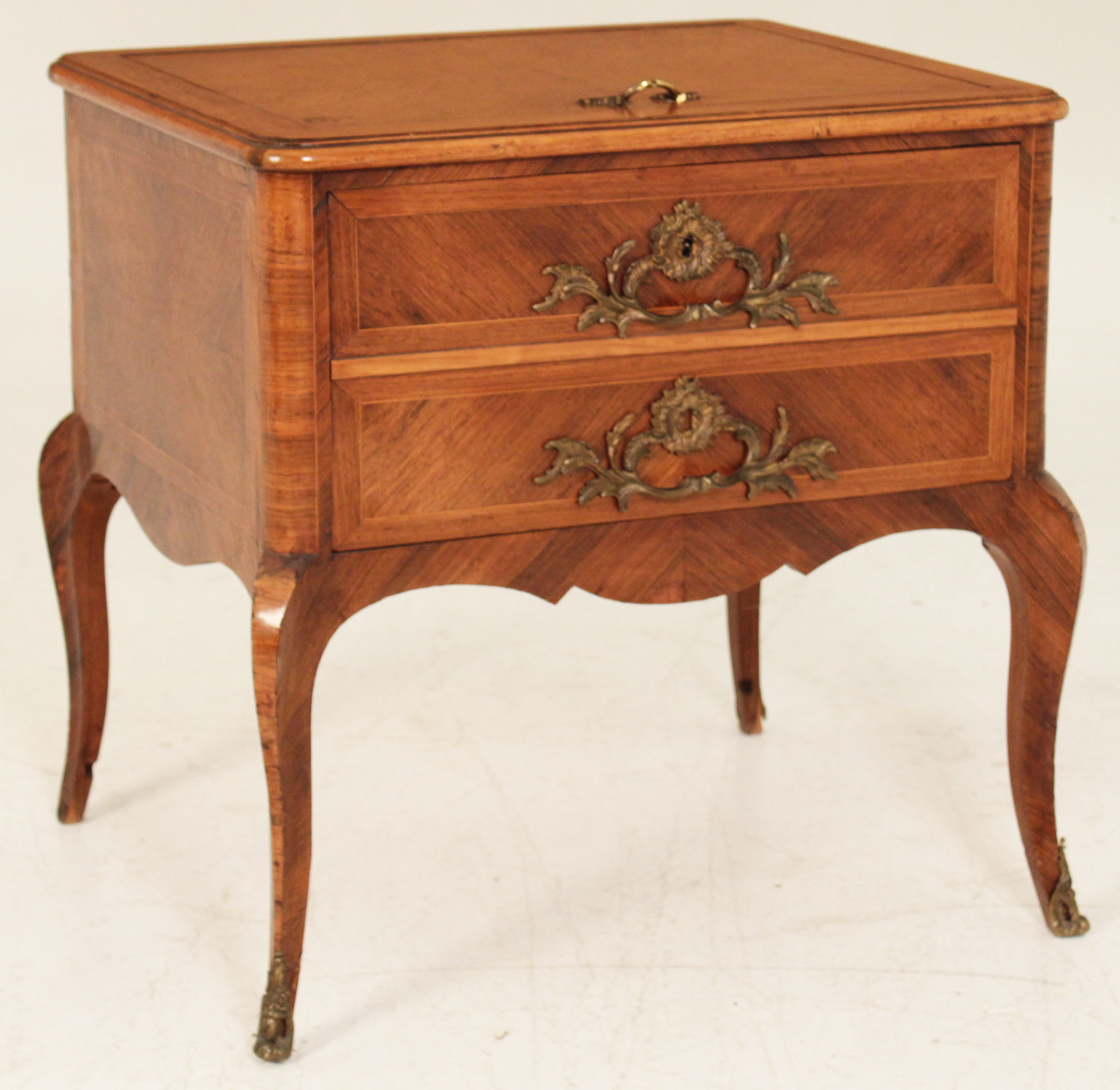 LOUIS XV STYLE LIFT TOP COMMODE