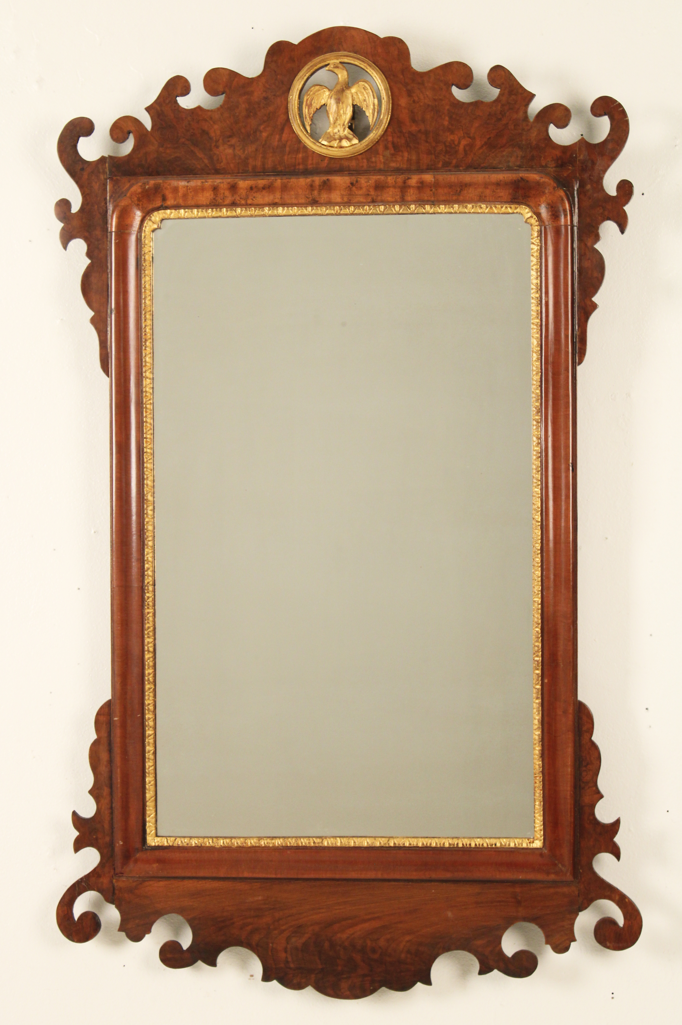 ENGLISH CHIPPENDALE STYLE MIRROR  35f0c7