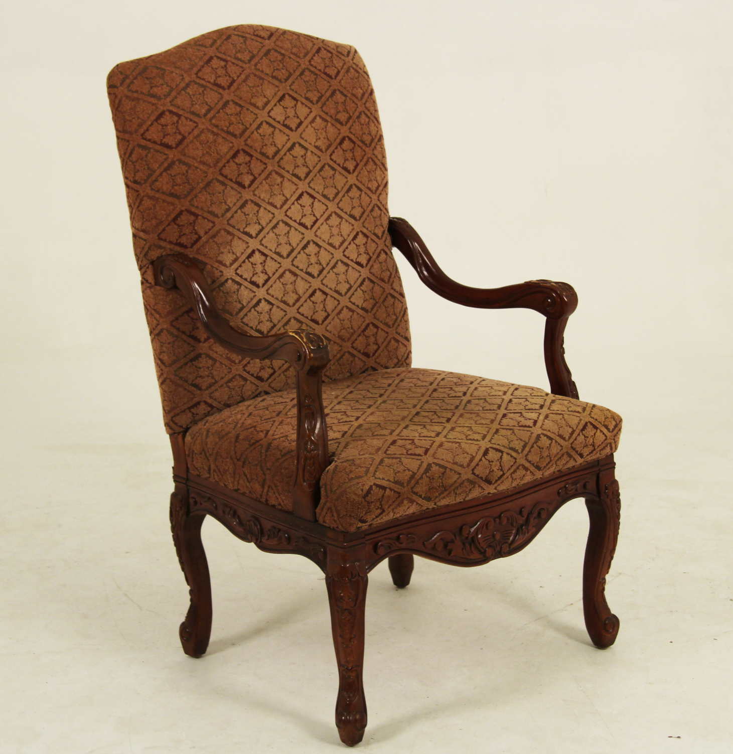 LOUIS XV STYLE STAINED WALNUT FAUTEUIL 35f101