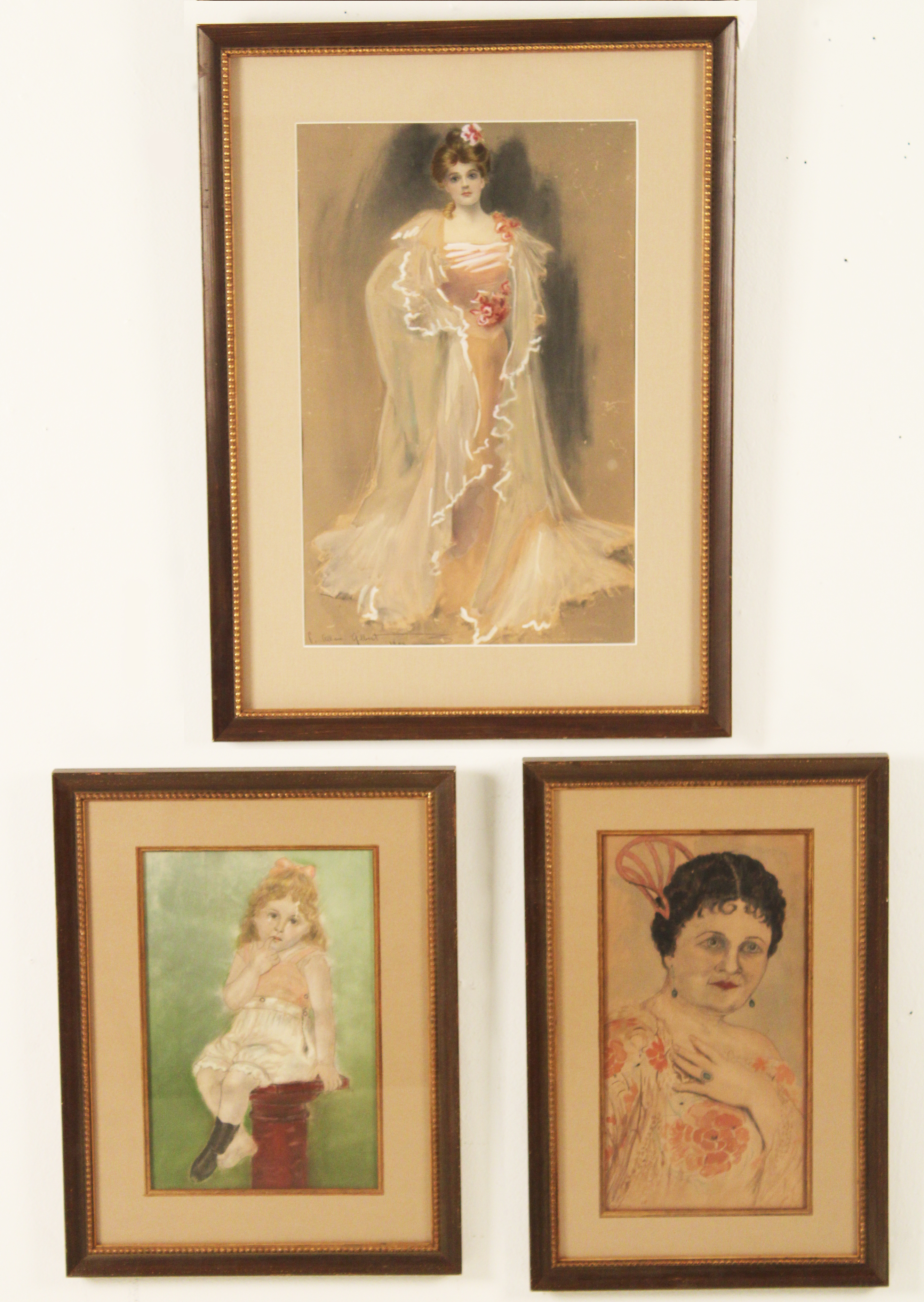 3 PASTEL ON PAPER PORTRAITS SIGNED 35f135