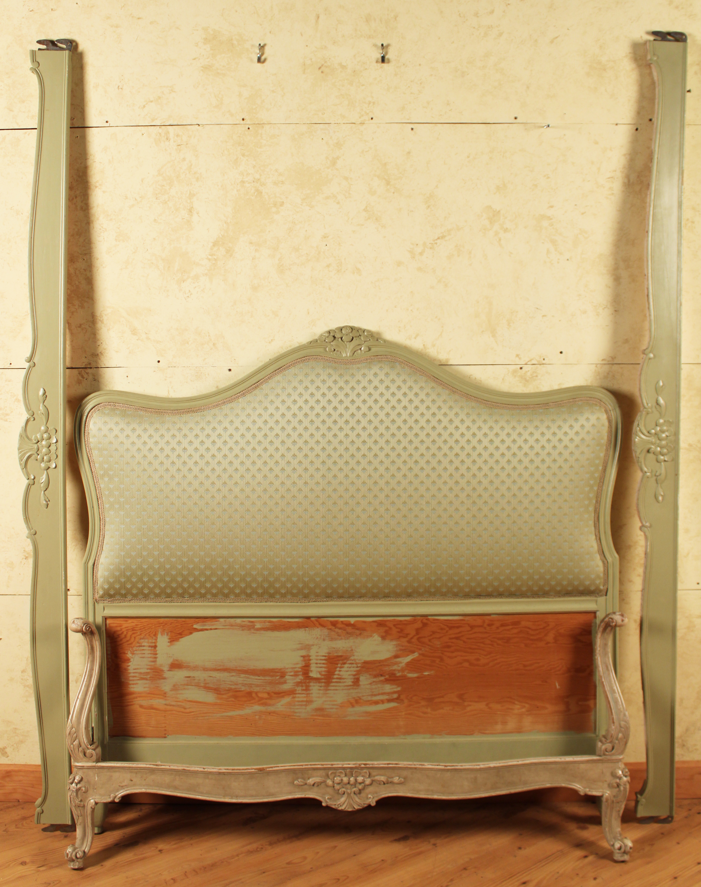 LOUIS XV STYLE UPHOLSTERED HEADBOARD