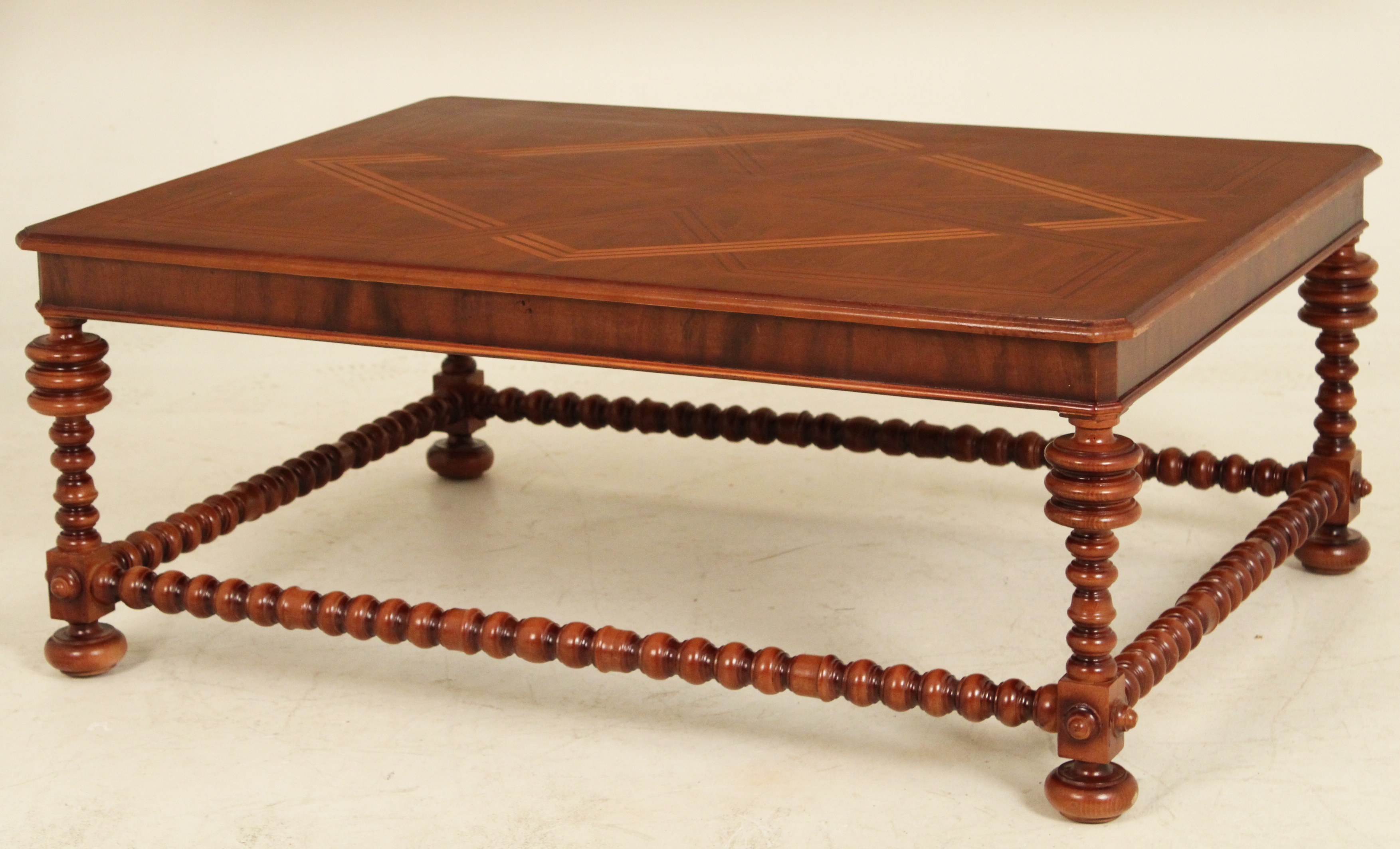 CONTINENTAL STYLE WALNUT LOW TABLE 35f1ea