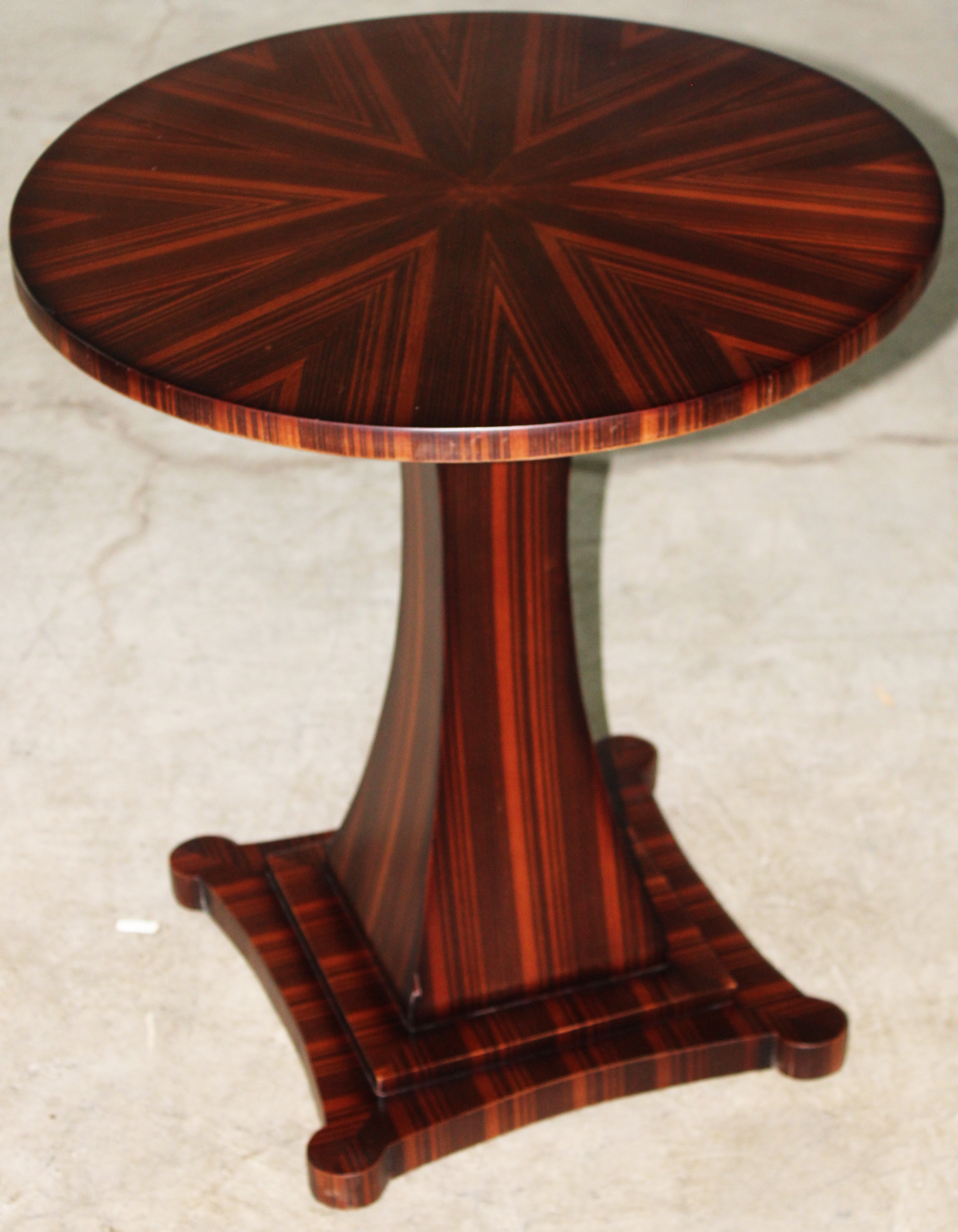 REGENCY STYLE ROSEWOOD CIRCULAR