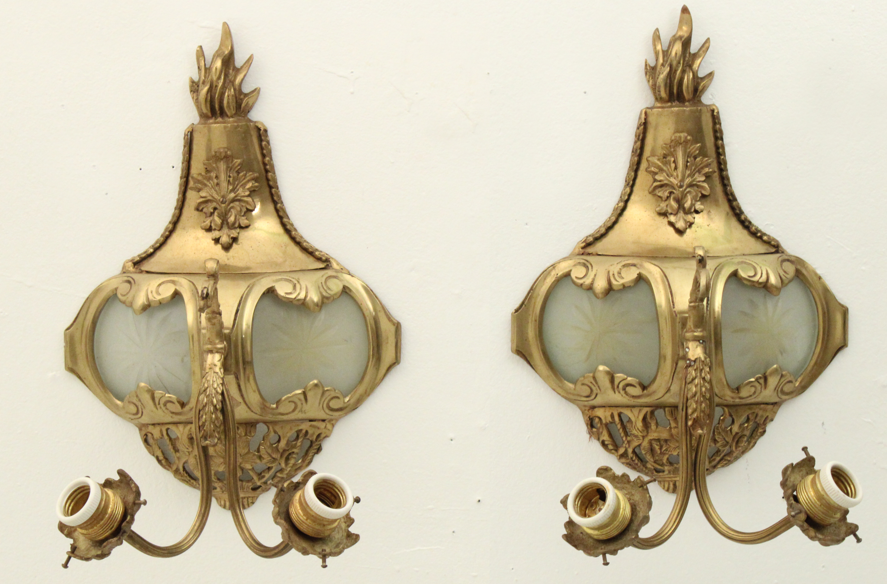 PR OF BAROQUE BRASS 2 LIGHT WALL 35f22a