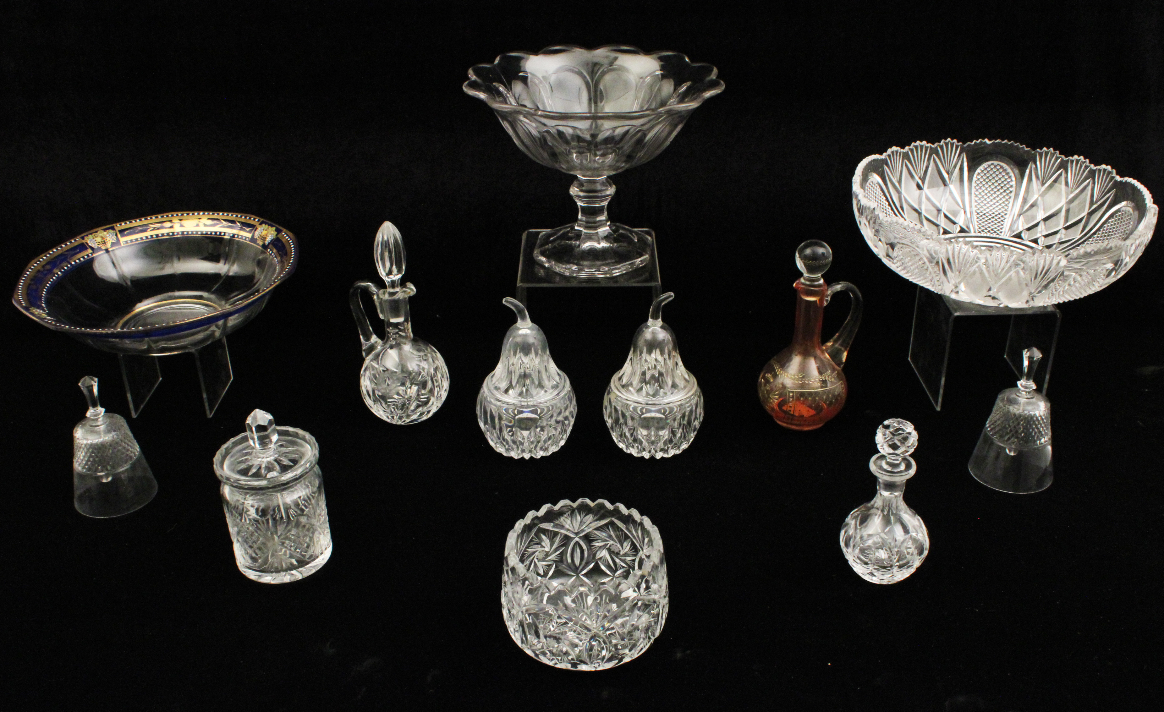 12 PIECE LOT OF CRYSTAL AND GLASS 35f28e