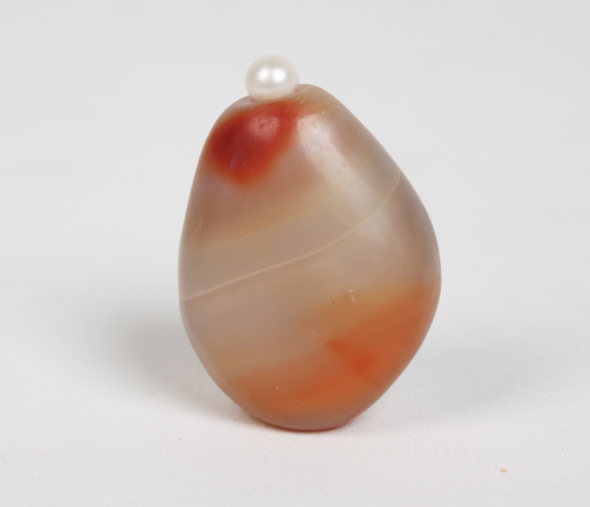 FREEFORM PEBBLE JADE SNUFF BOTTLE 35f432