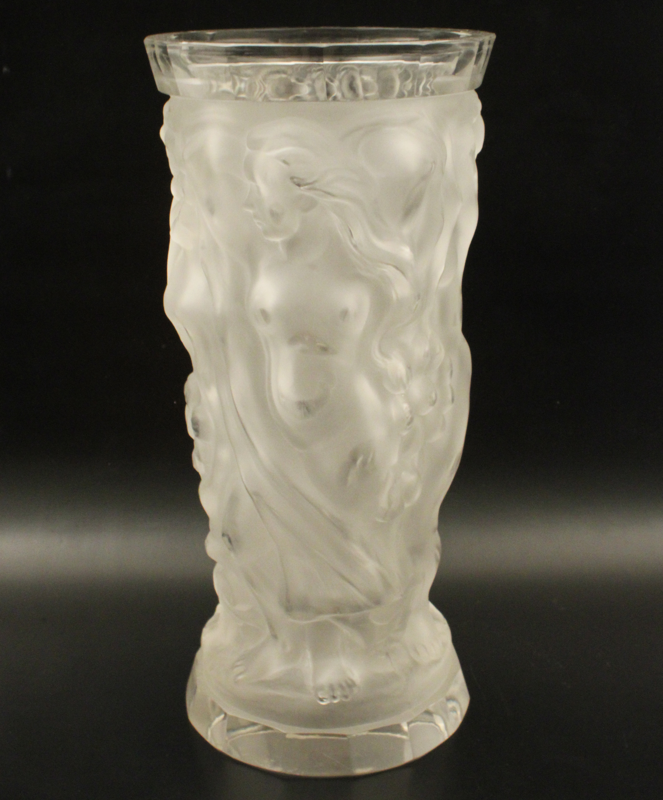 FROSTED ART GLASS VASE IN THE MANNER 35f4ae