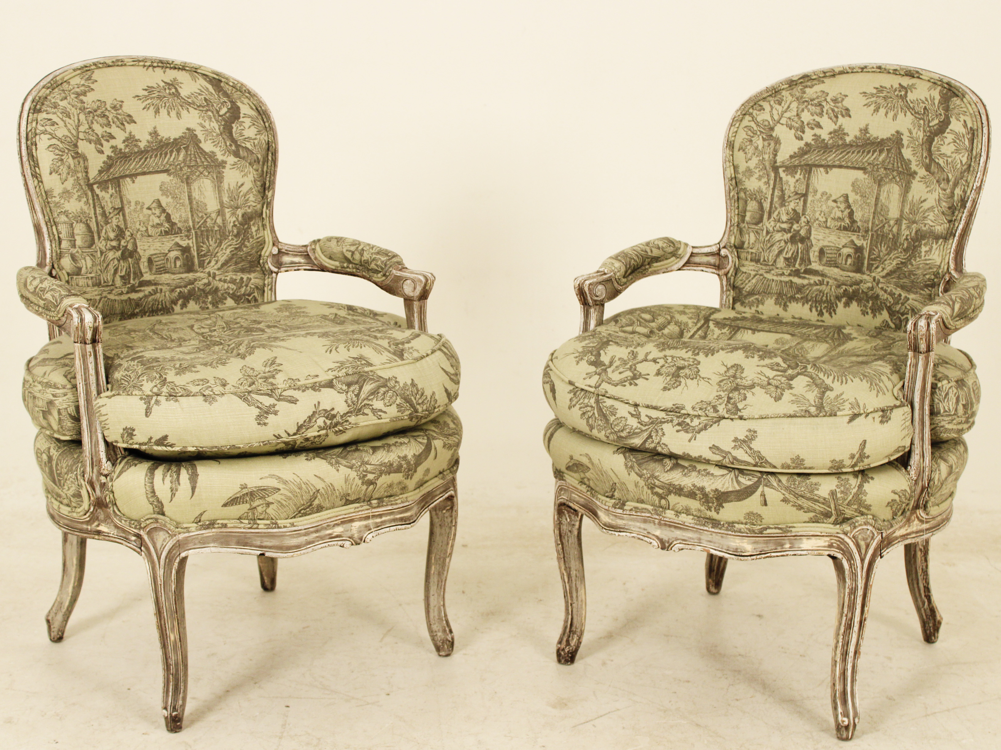 PR OF LOUIS XV STYLE PAINTED FAUTEUILS 35f587