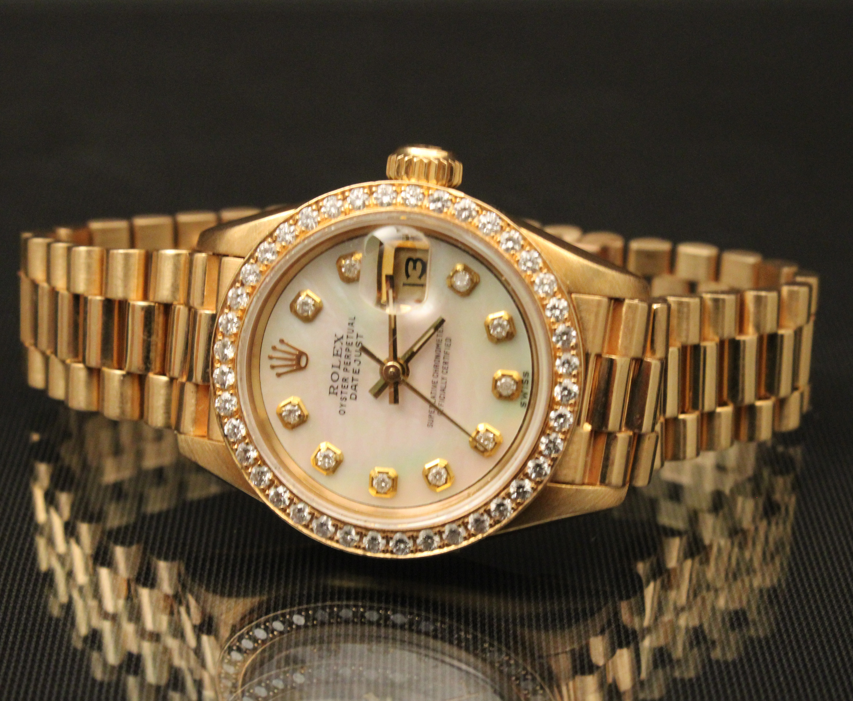 18K LADY S ROLEX DIAMOND FACED 35f5b0