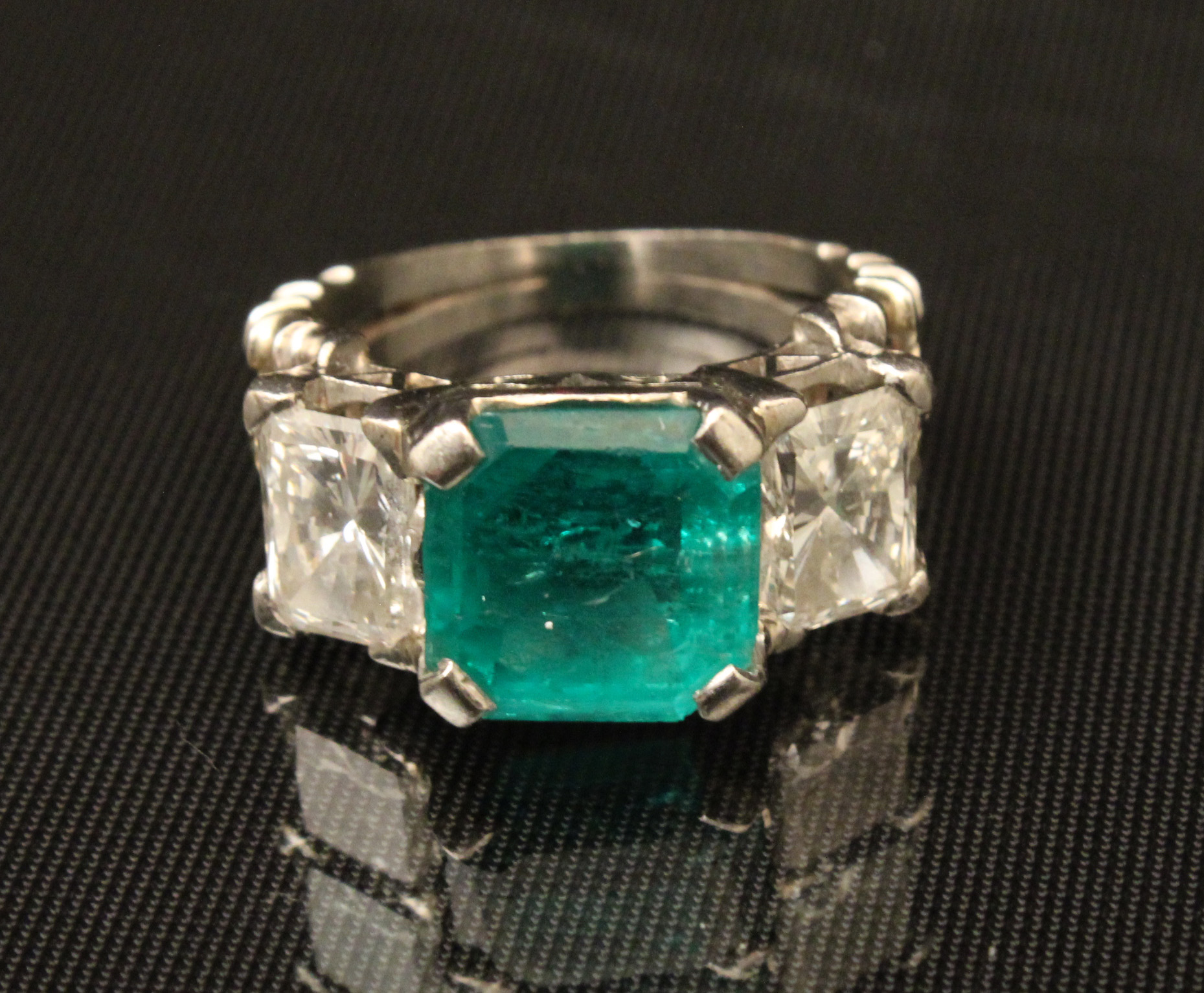 LADY'S PLATINUM DIAMOND AND EMERALD