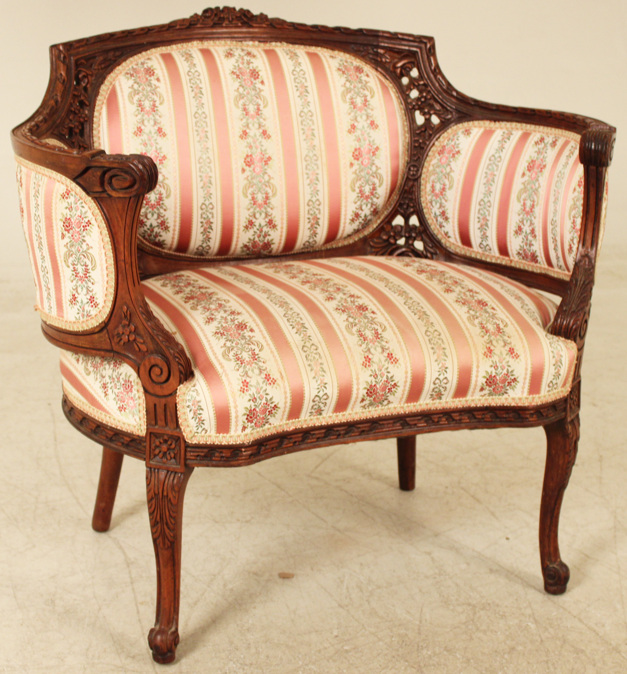 LOUIS XV STYLE CARVED WALNUT MARQUIS 35f64a