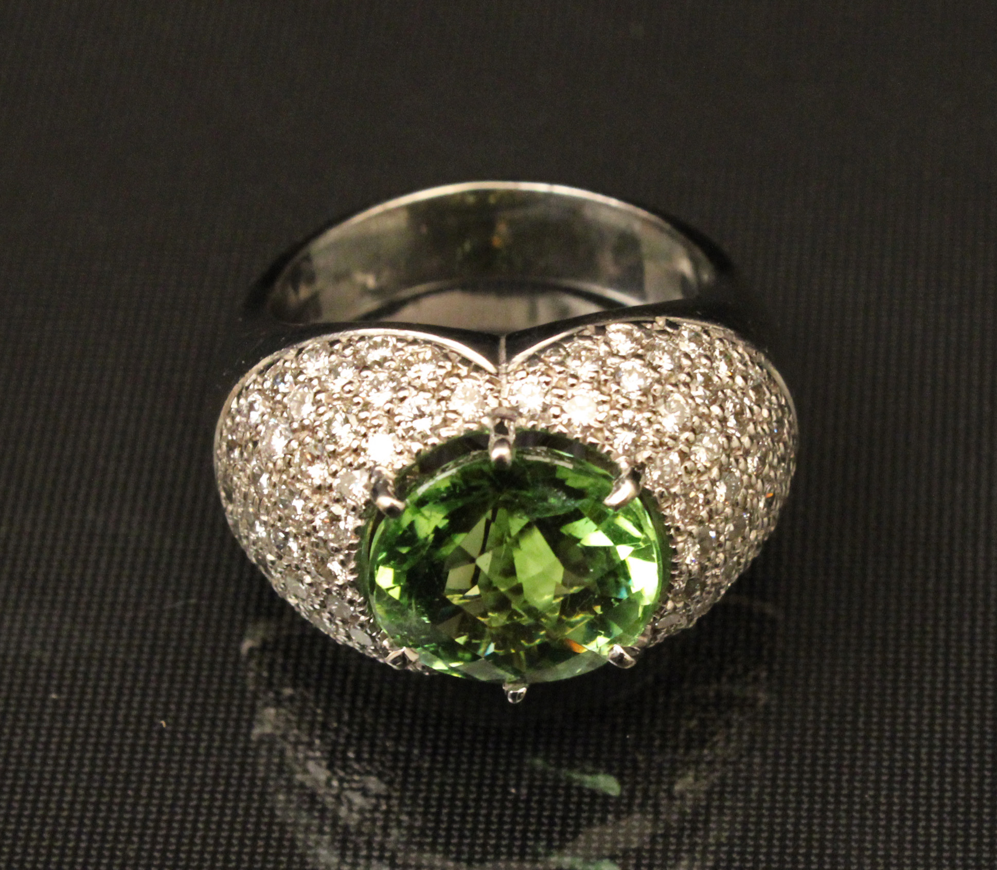 14K WG PAVE SET DIAMOND AND PERIDOT 35f6a3