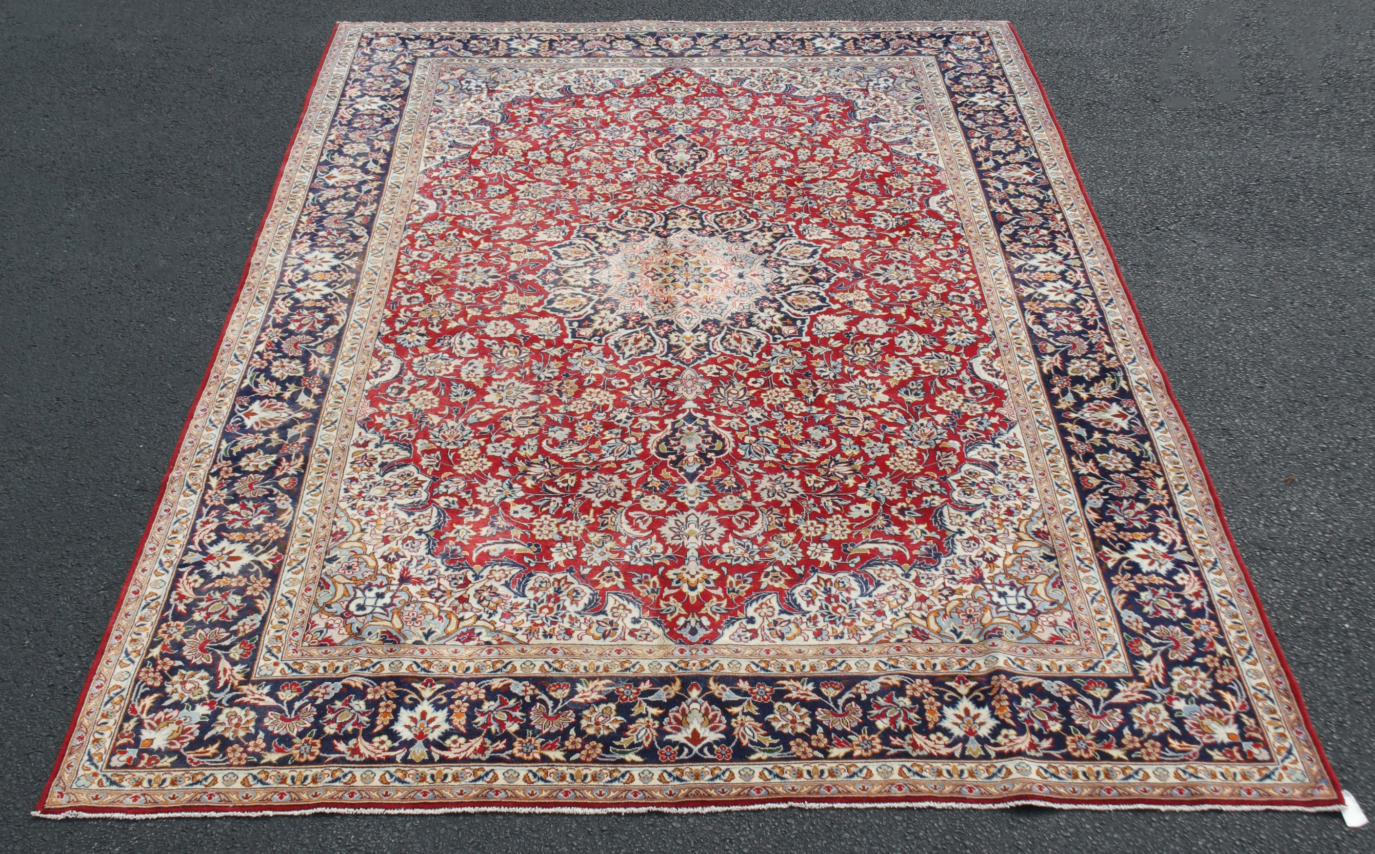 ORIENTAL RUG 9'8" X 13'10" ISFAHAN