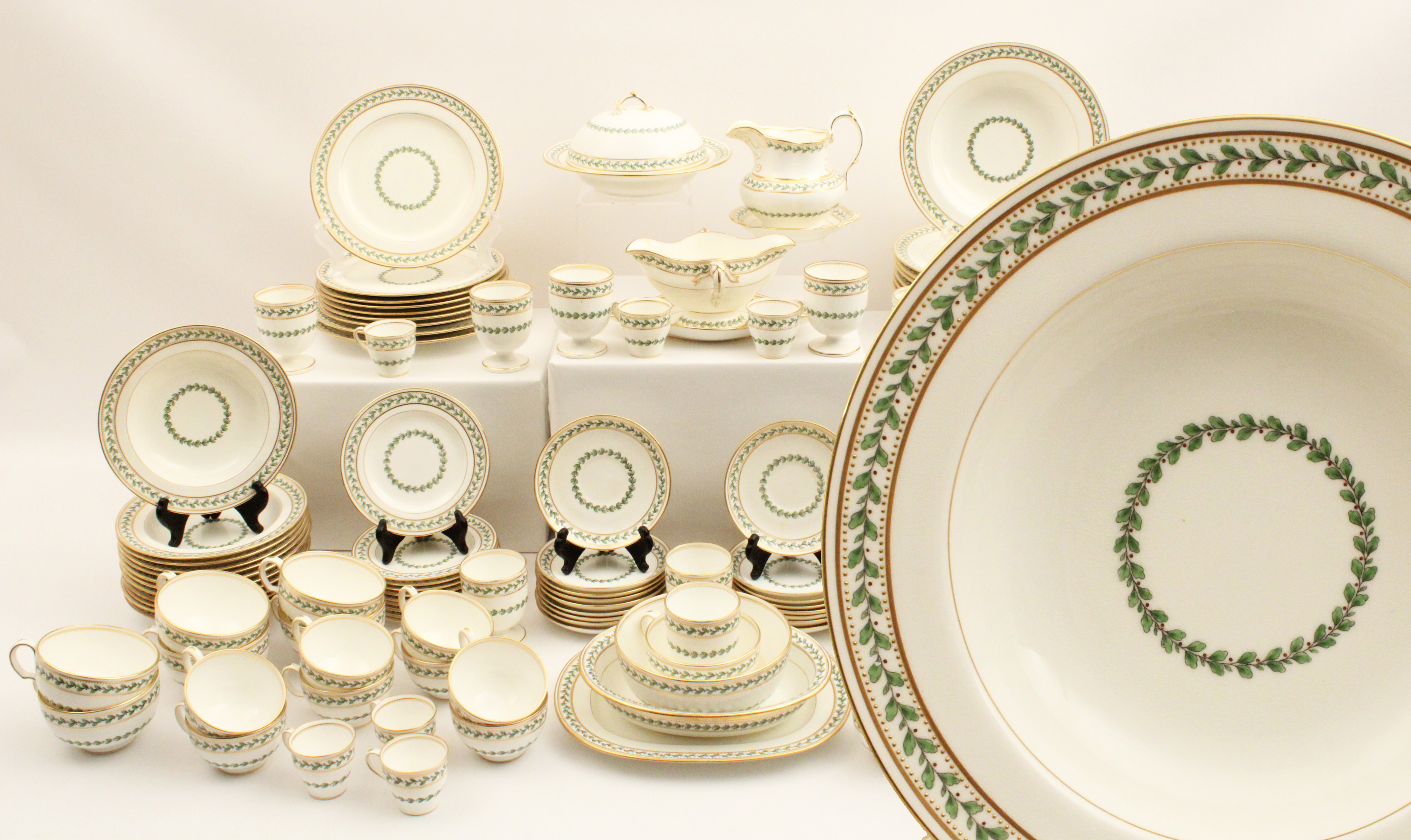 MINTON FOR TIFFANY & CO DINNER