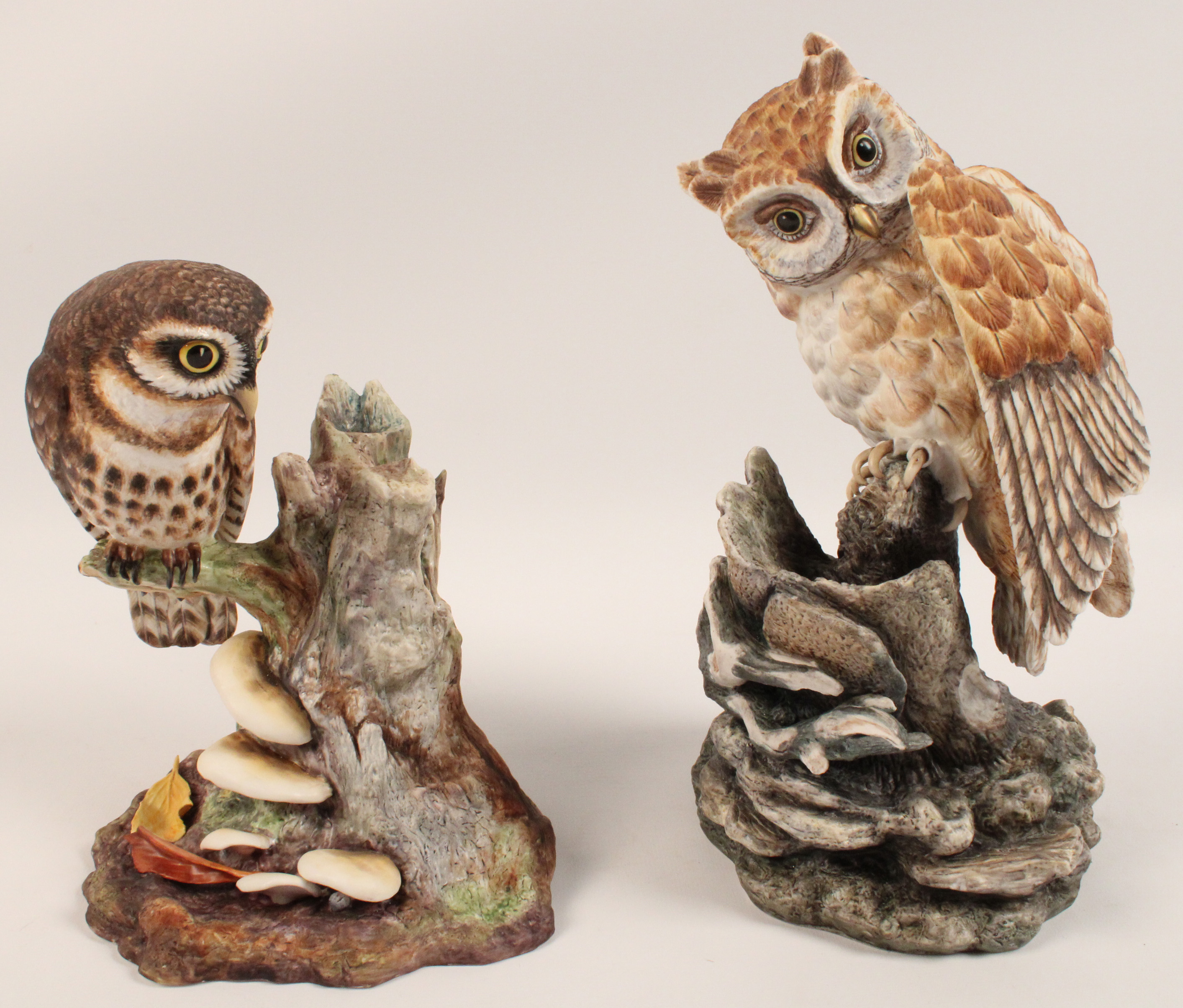 PR OF PORCELAIN MODELS OF OWLS 35f82b