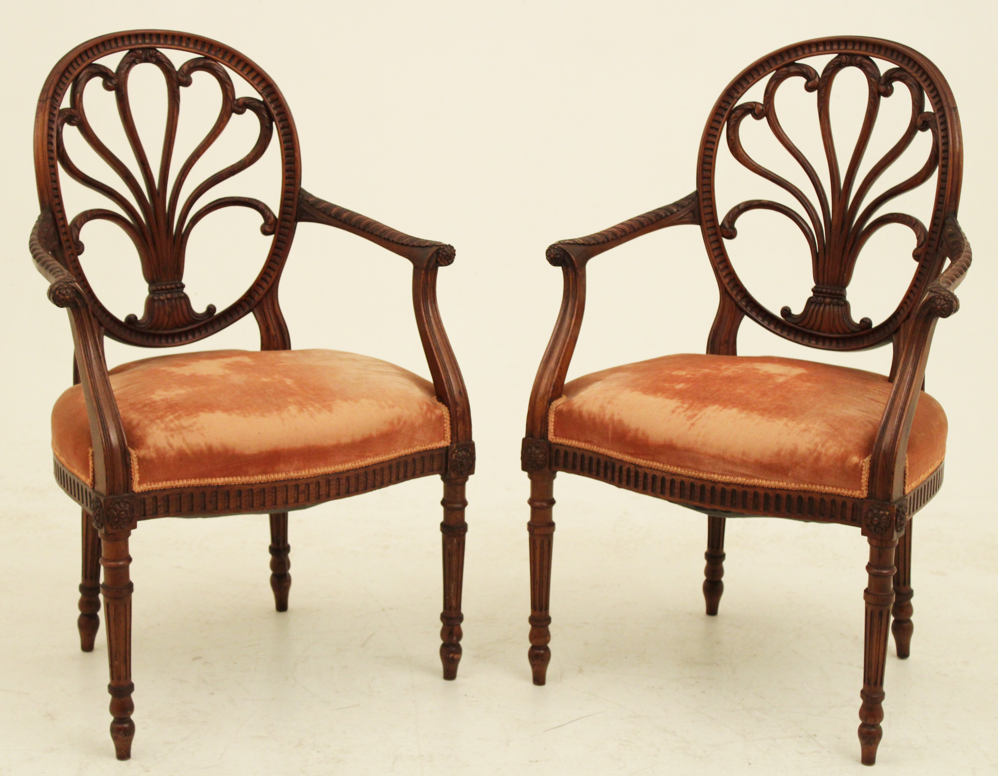 PR OF ENGLISH SHERATON ARM CHAIRS 35f838