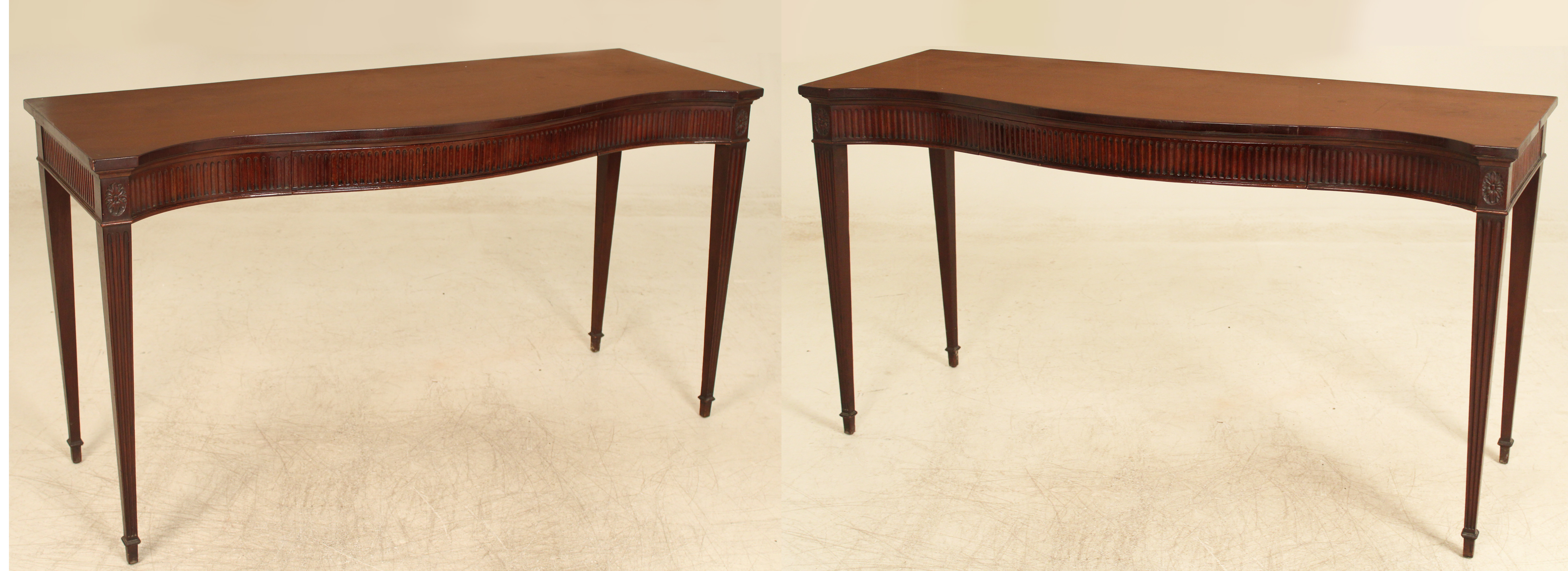 PR OF MAHOGANY CONSOLE TABLES PAIR 35f848