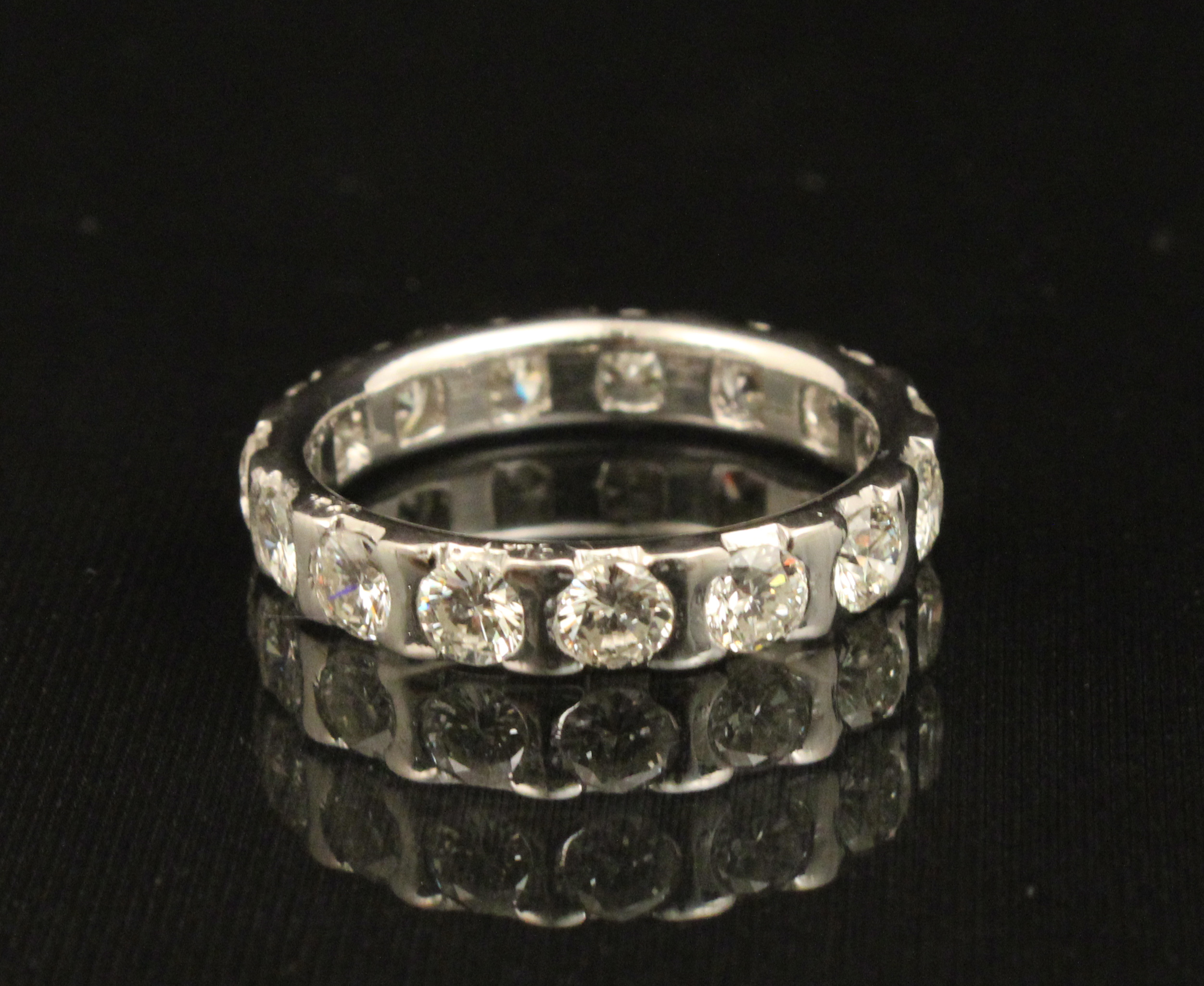 18K WG DIAMOND BAND 2 10 CTW 18K 35f84c