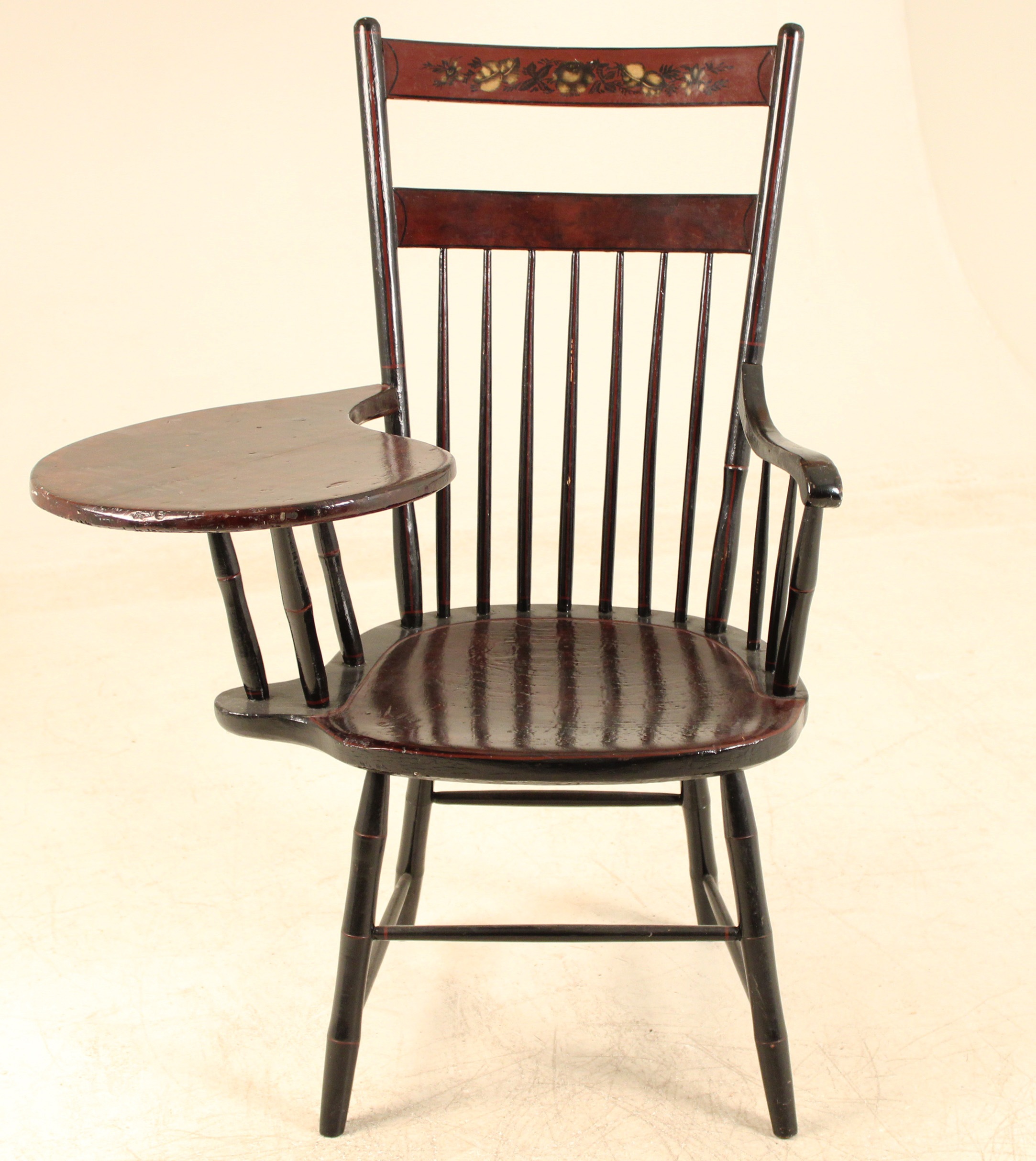 EARLY AMERICAN ARM CHAIR NEW ENGLAND 35f88d