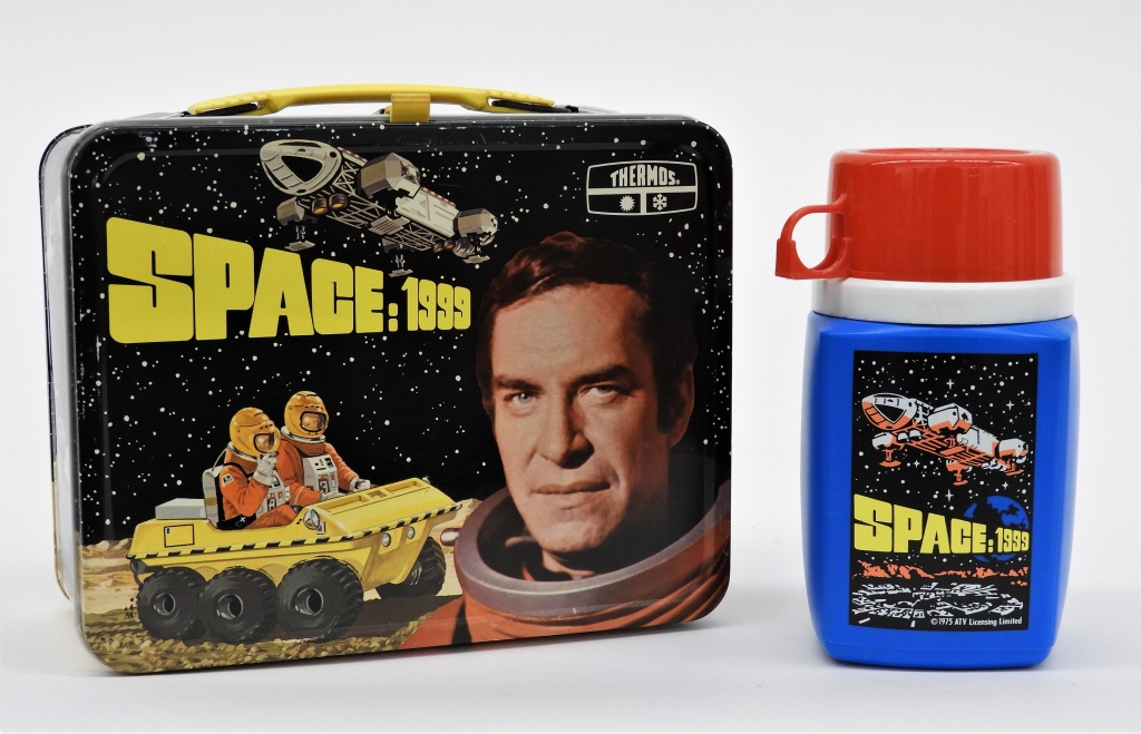 1975 KING SEELEY SPACE 1999 LUNCH 35f989