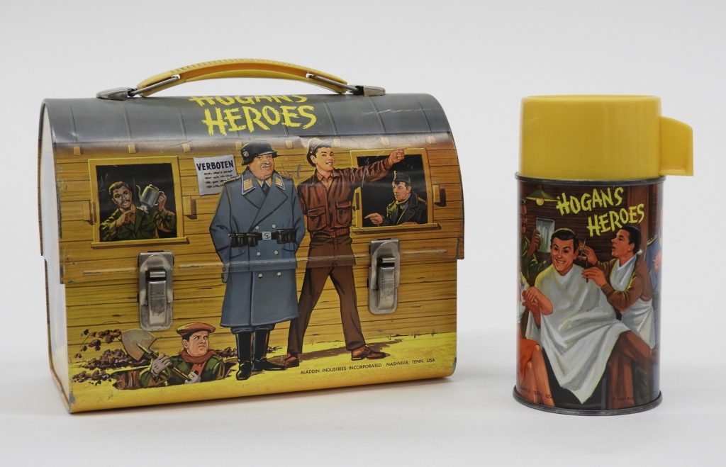 1966 ALADDIN HOGAN S HEROES LUNCH 35f994