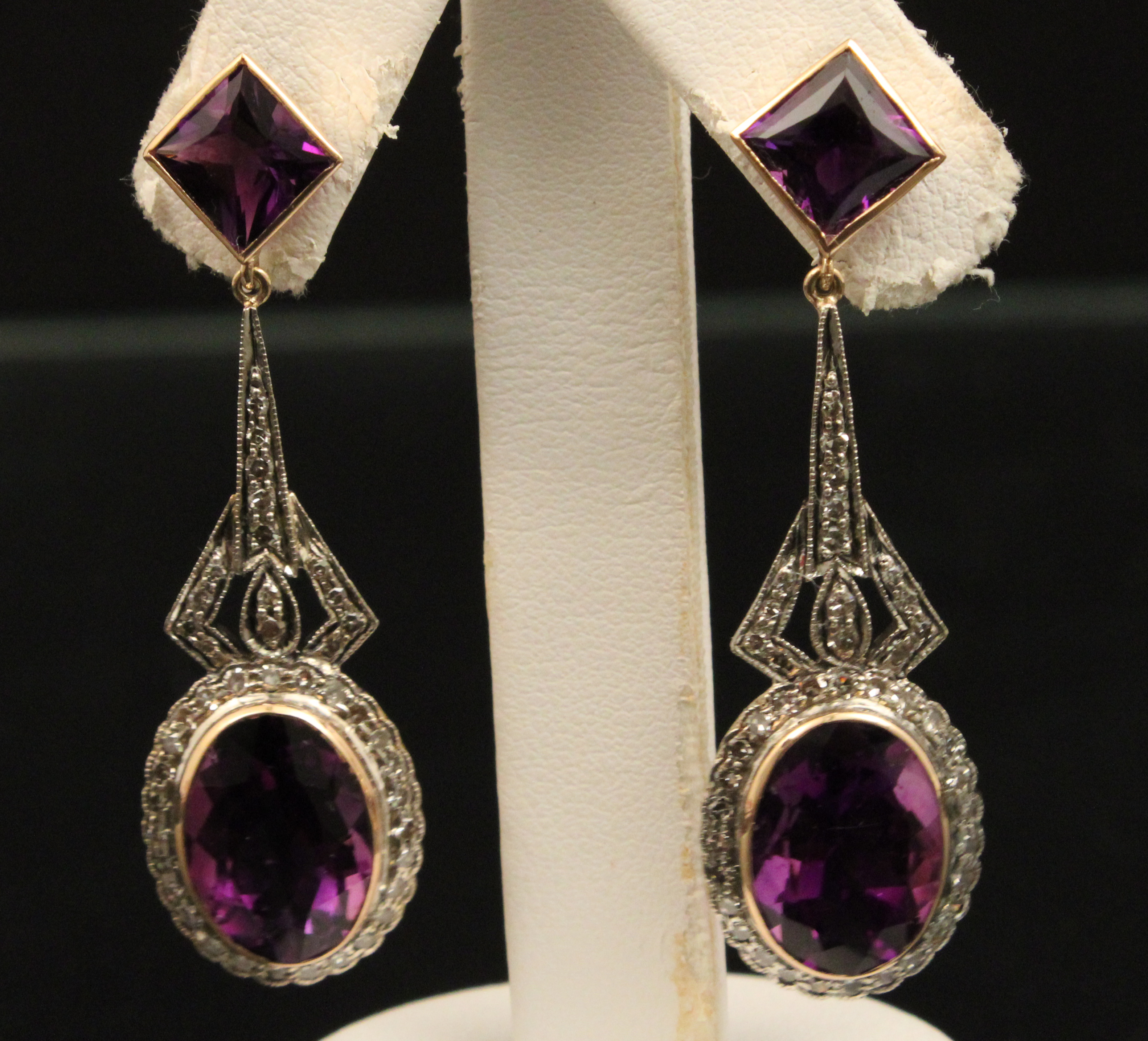 PR OF 18K DIAMOND AND AMETHYST