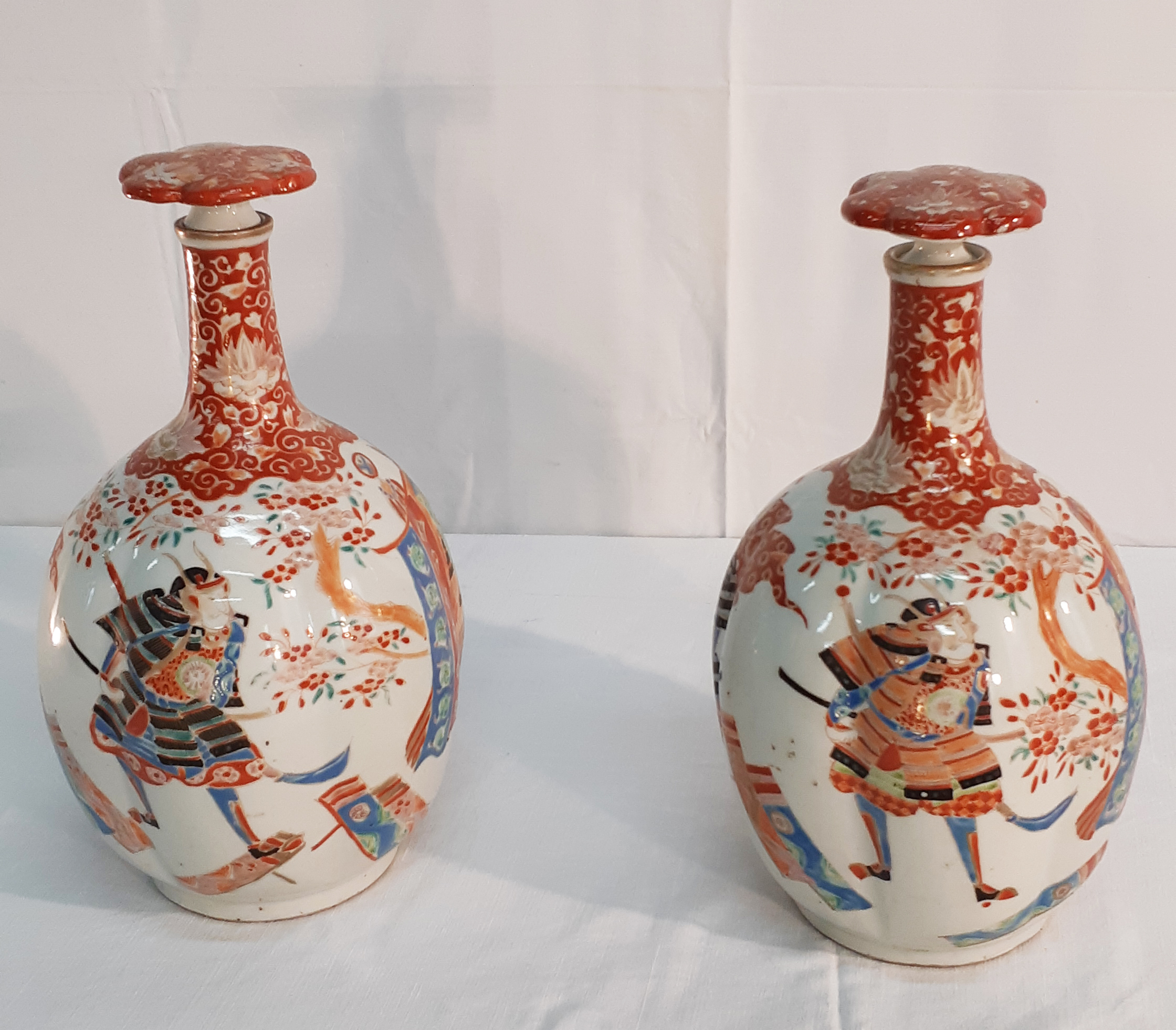 PR OF JAPANESE PORCELAIN CAPPED 35faa2