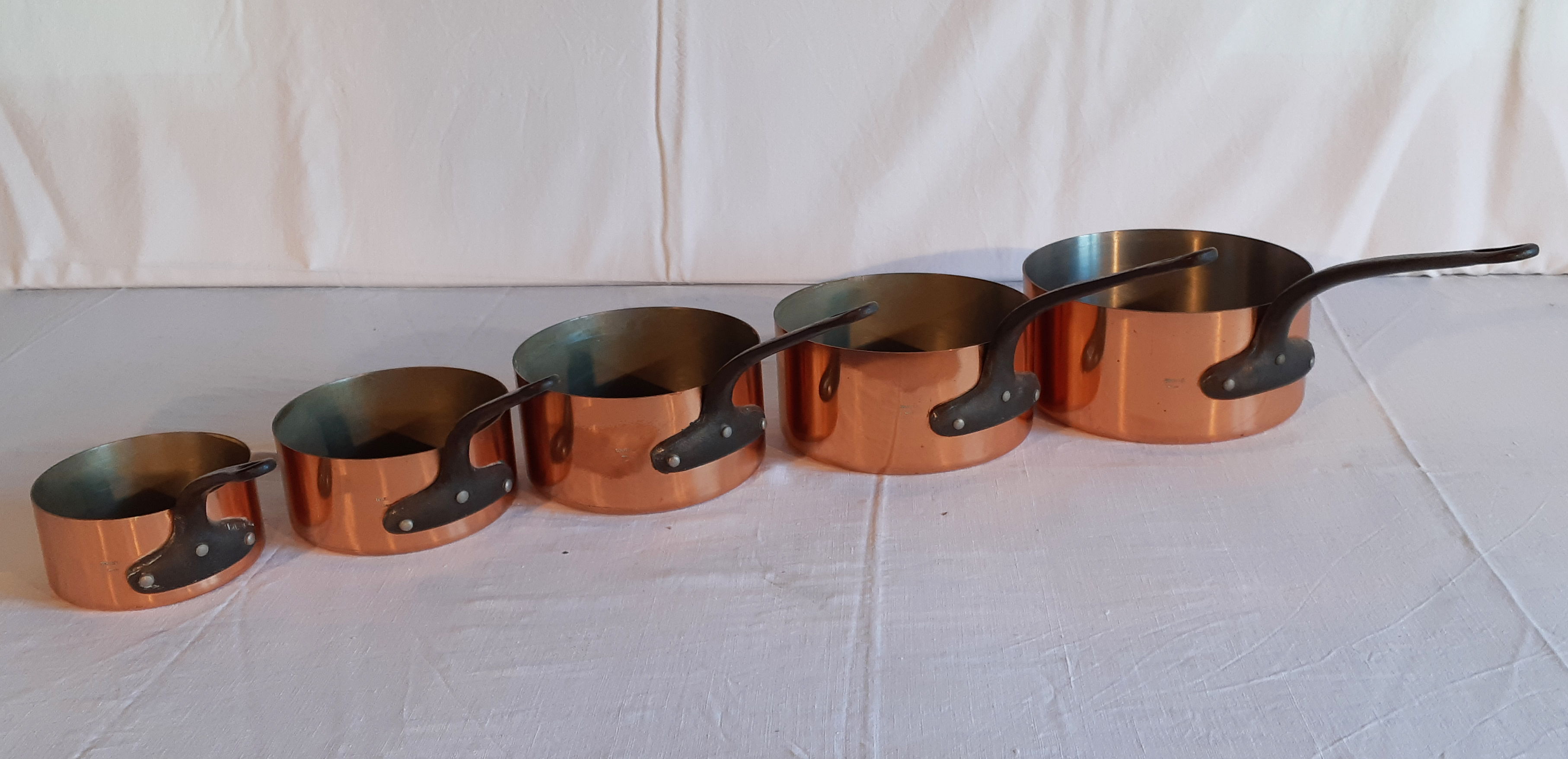 SET OF 5 GRADUATING FRENCH COPPER CULINARY