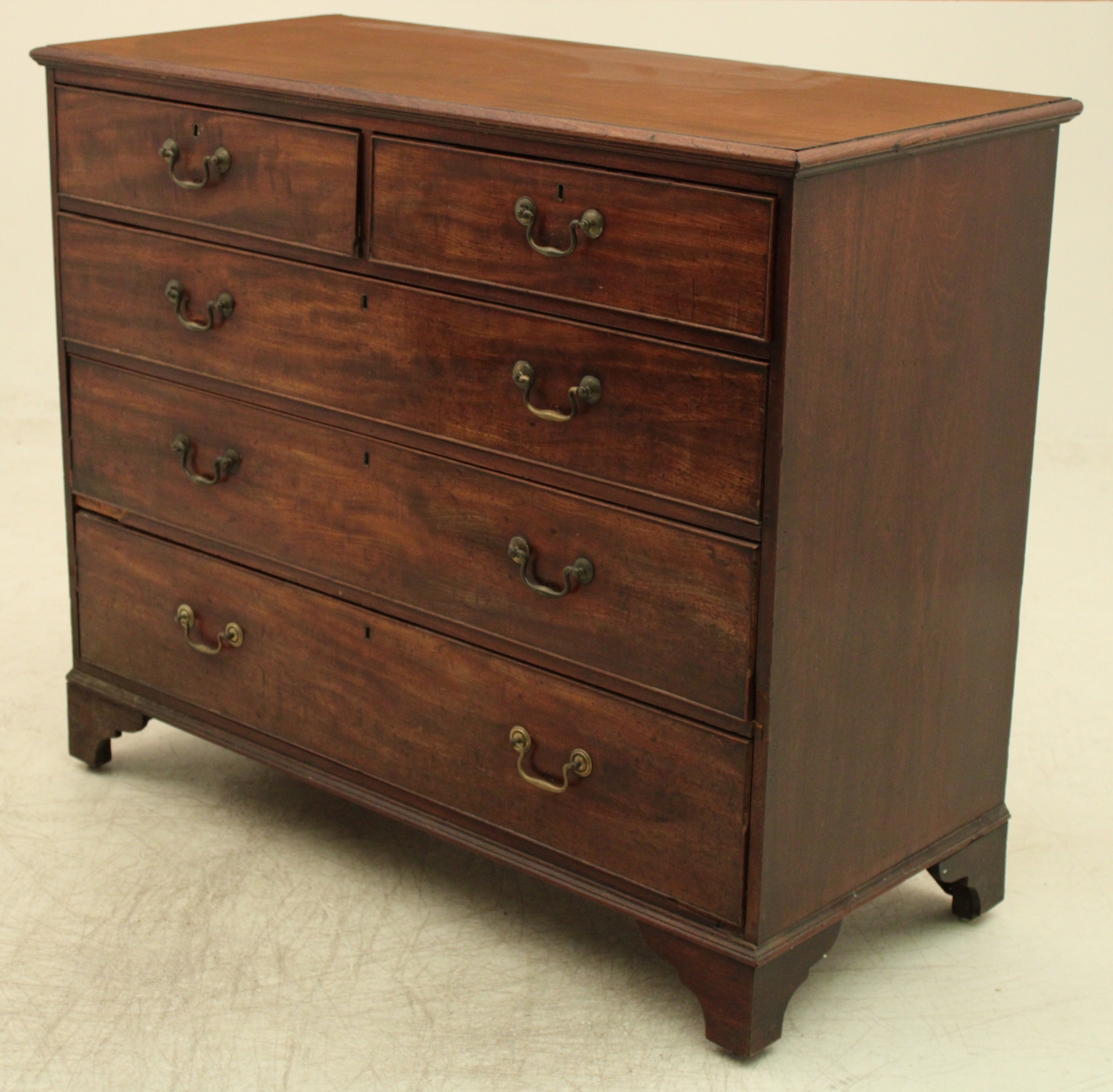 ENGLISH GEORGE III MAHOGANY CHEST