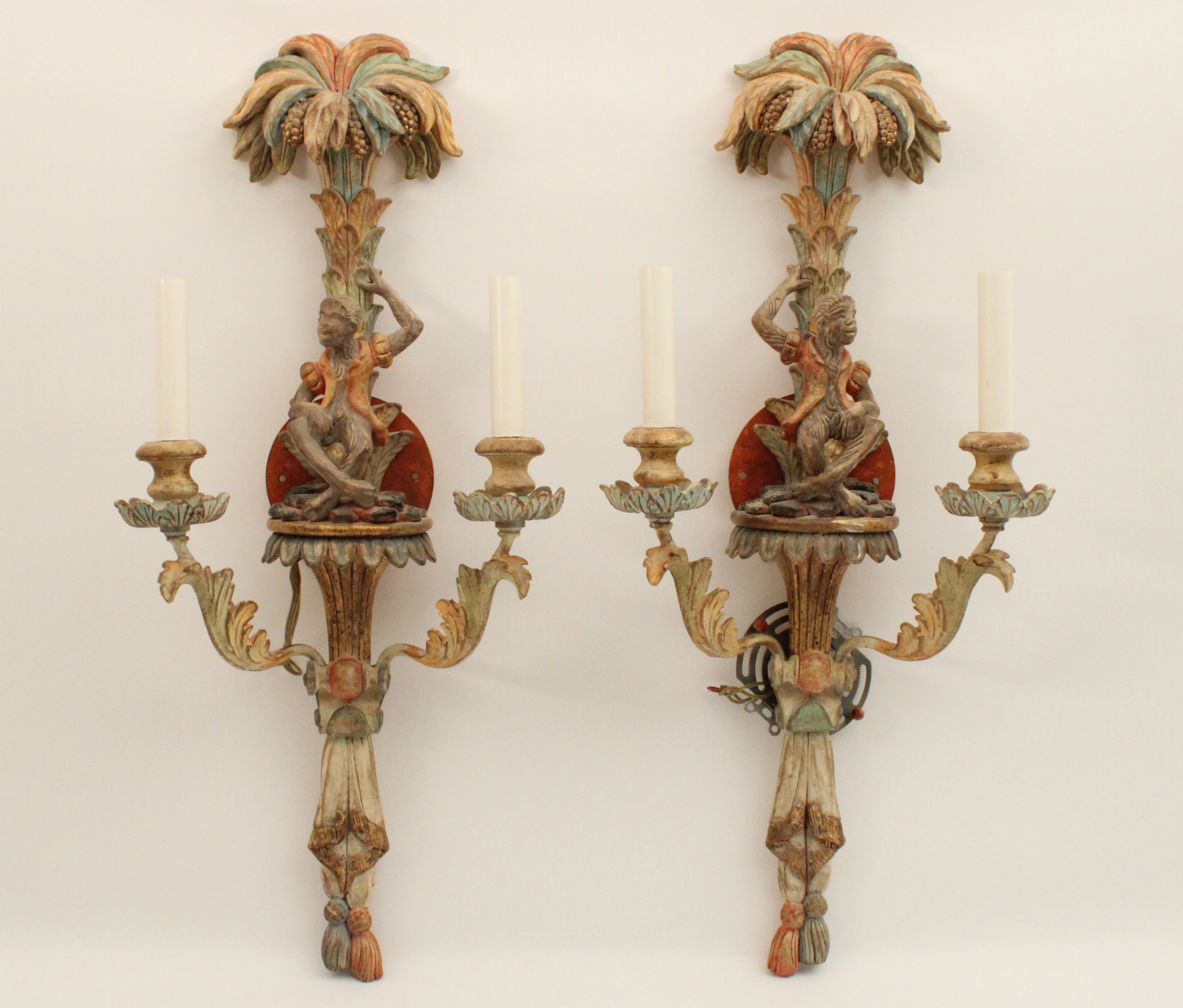 PR OF VENETIAN POLYCHROME CARVED 35fb81