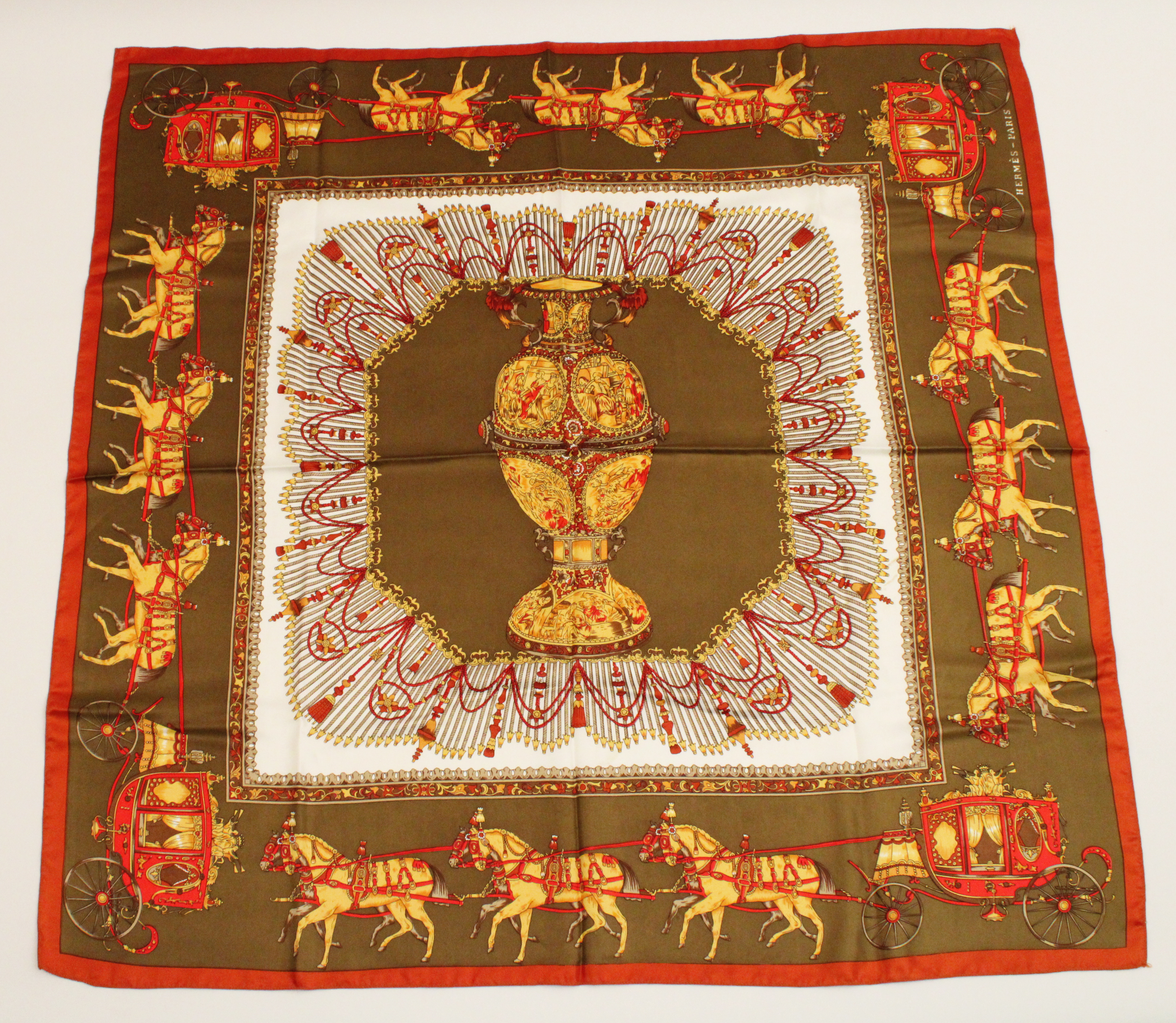 HERMES PARIS SILK SCARF HERMES 35fb94